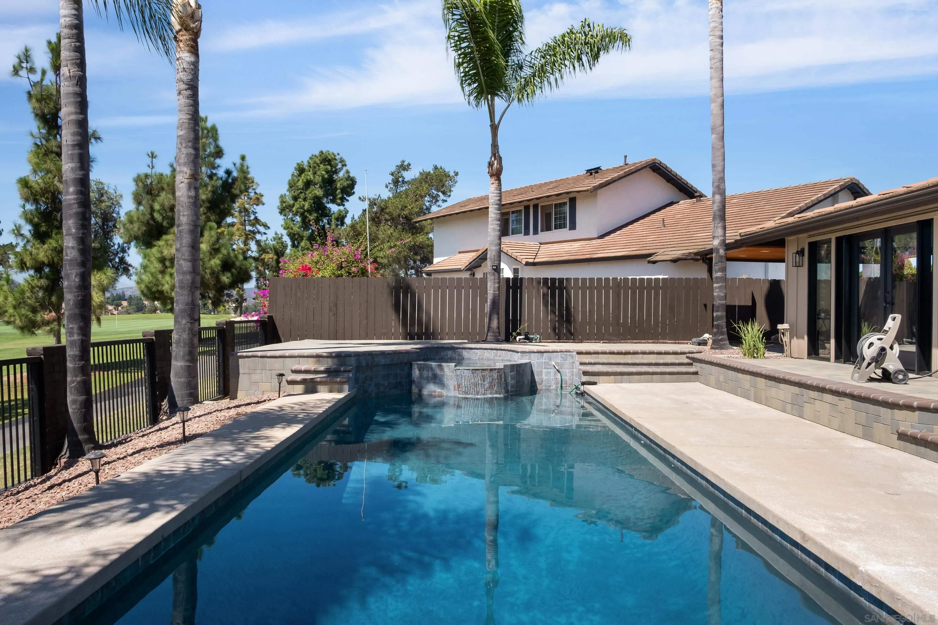 https://cdn.realtyfeed.com/cdn/127/260023395/7026ba072dda1ef876d82e98d7b62eca.webp