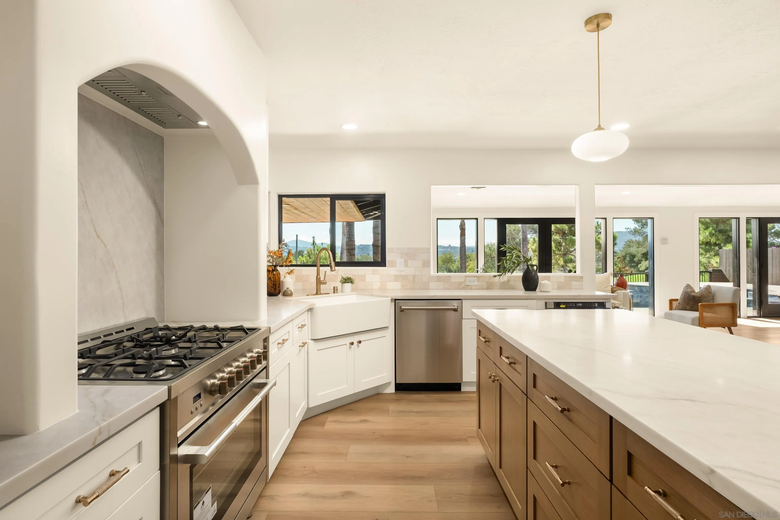 https://cdn.realtyfeed.com/cdn/127/260023395/88e876df707e5c5d4b11b52cc19ccb50.webp