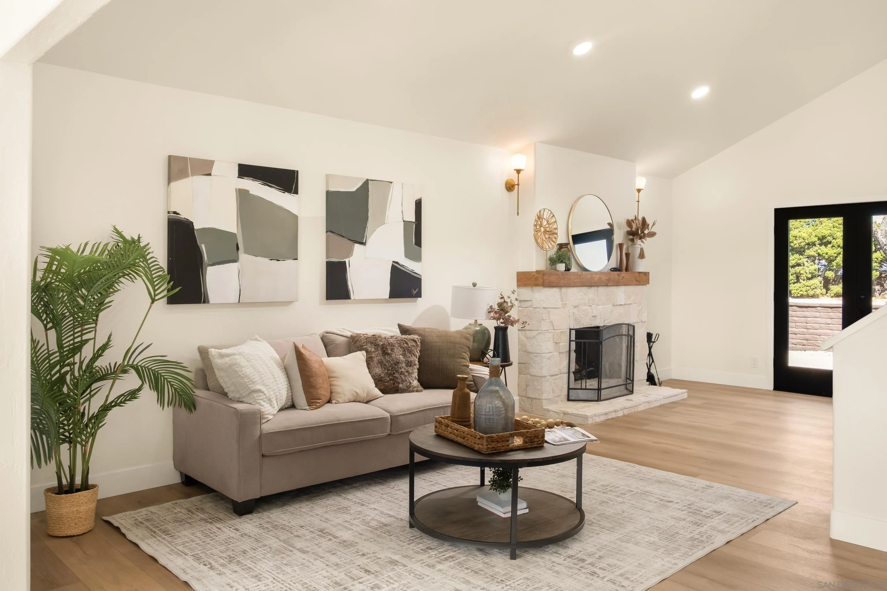 https://cdn.realtyfeed.com/cdn/127/260023395/8be53eb1a6d4dc1da212c069fd28f8fe.webp