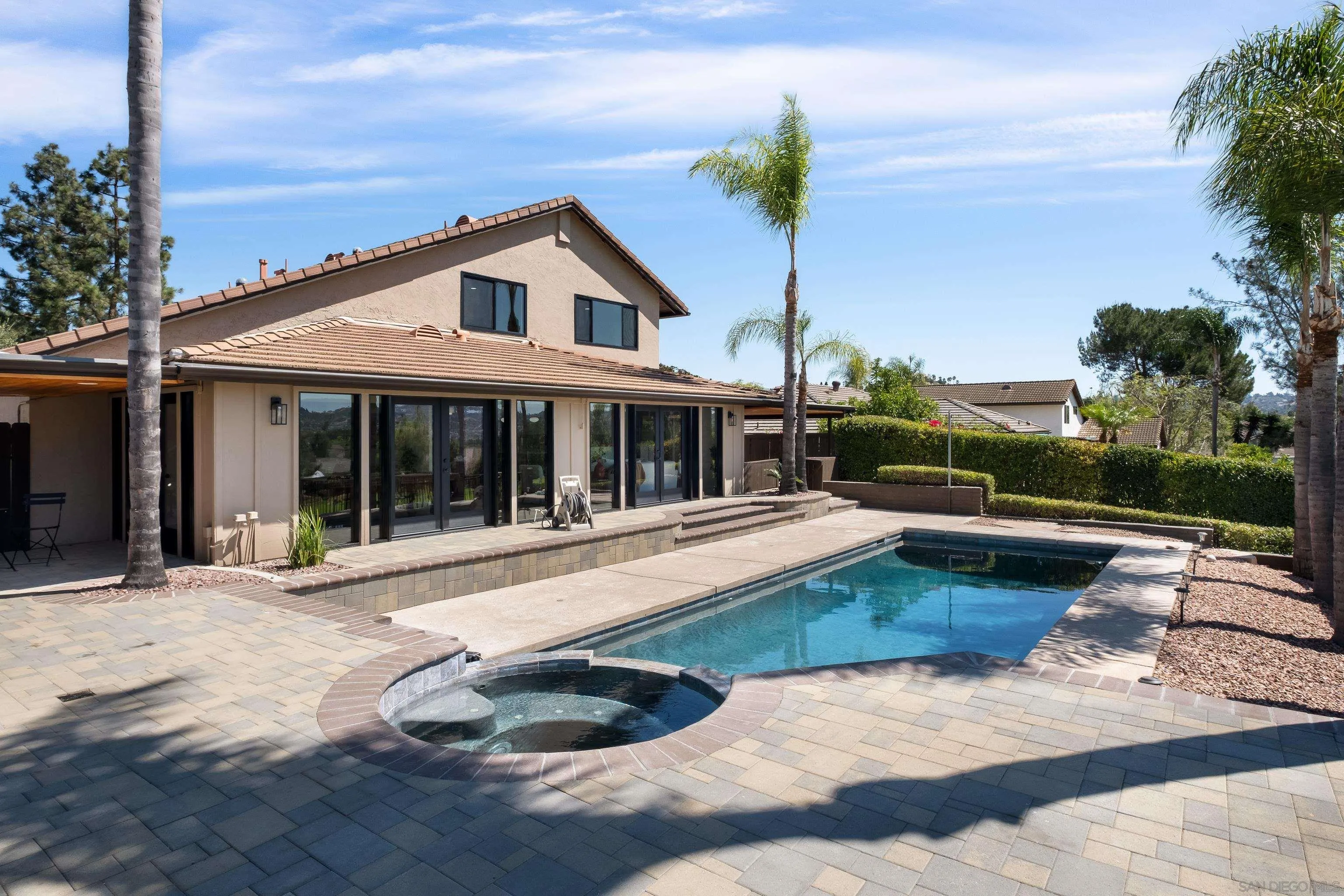 https://cdn.realtyfeed.com/cdn/127/260023395/c572bb63d8dcf95f14c72b8b65e672b6.webp