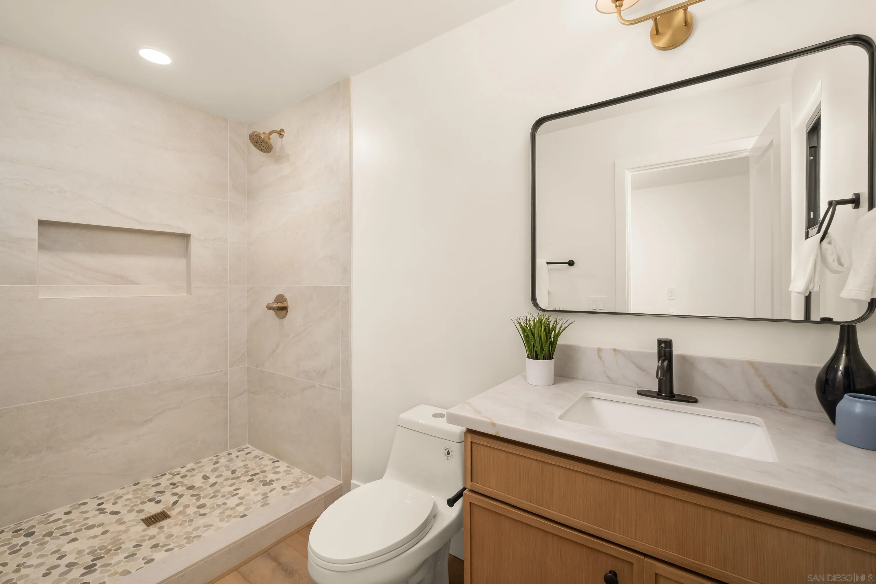 https://cdn.realtyfeed.com/cdn/127/260023395/e26e3ac578431d005cf12ef243495565.webp