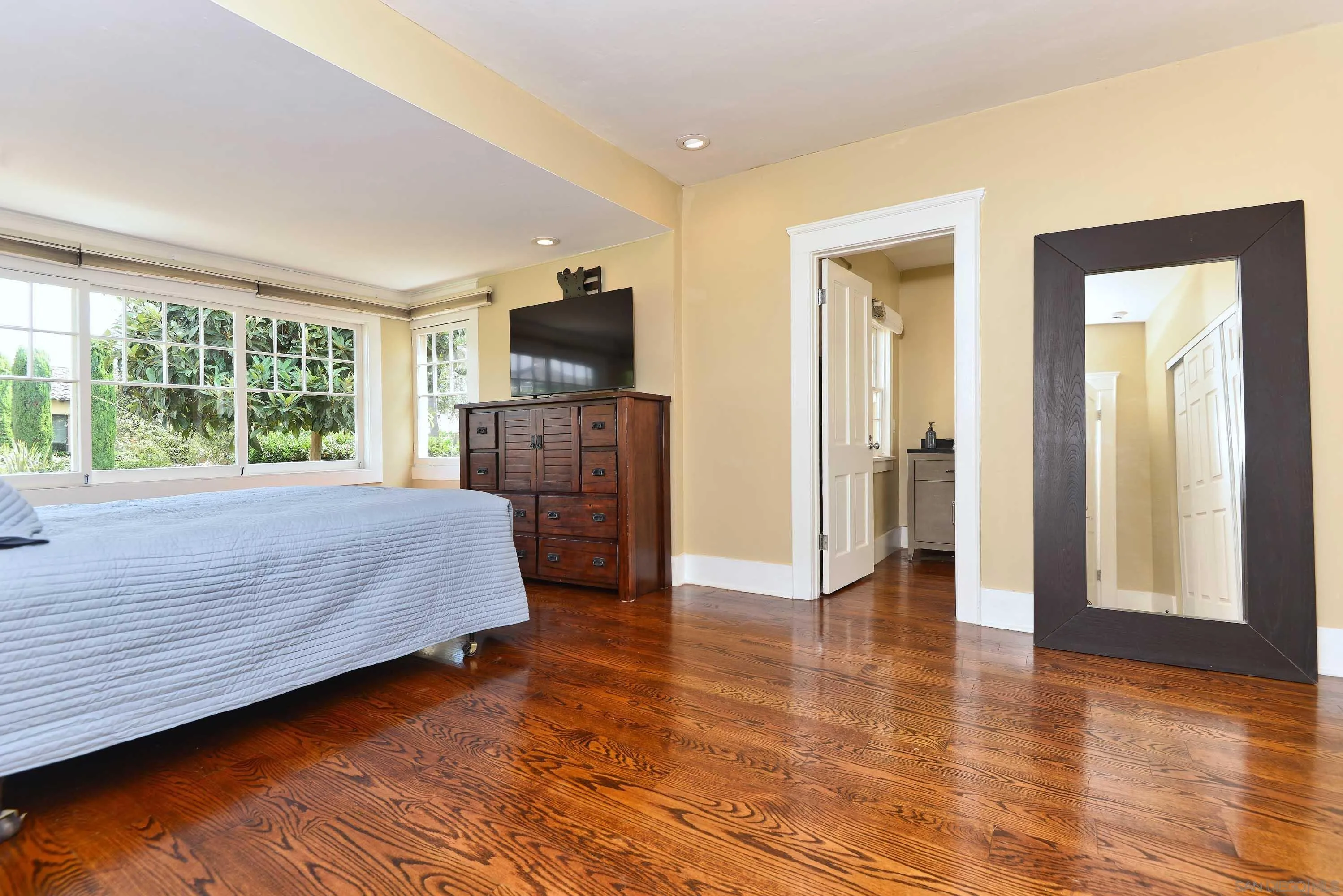 https://cdn.realtyfeed.com/cdn/127/260023400/274a1d811cba826e42ae2c14e0956614.webp