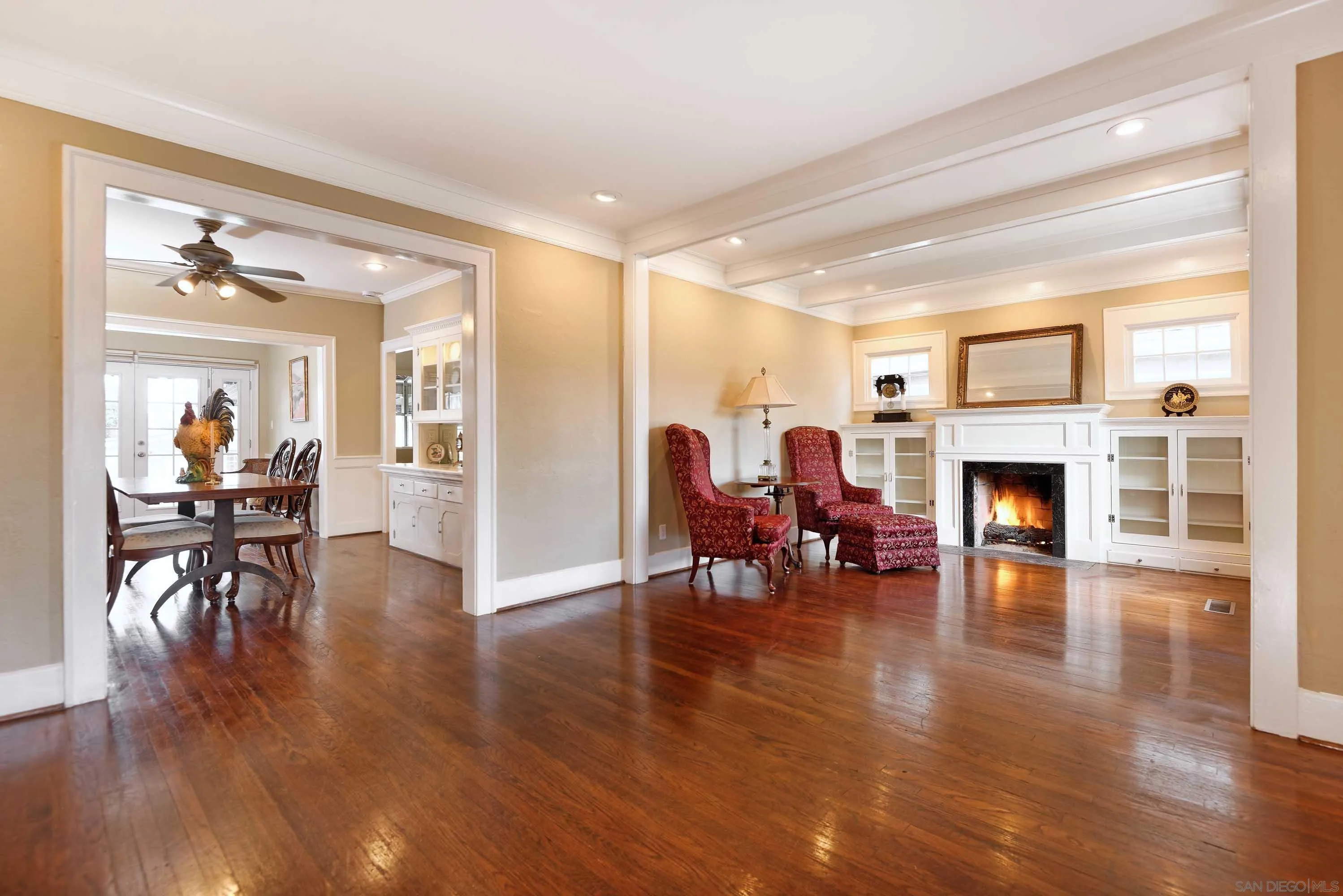 https://cdn.realtyfeed.com/cdn/127/260023400/6de975855952285d35095fb300d31b22.webp