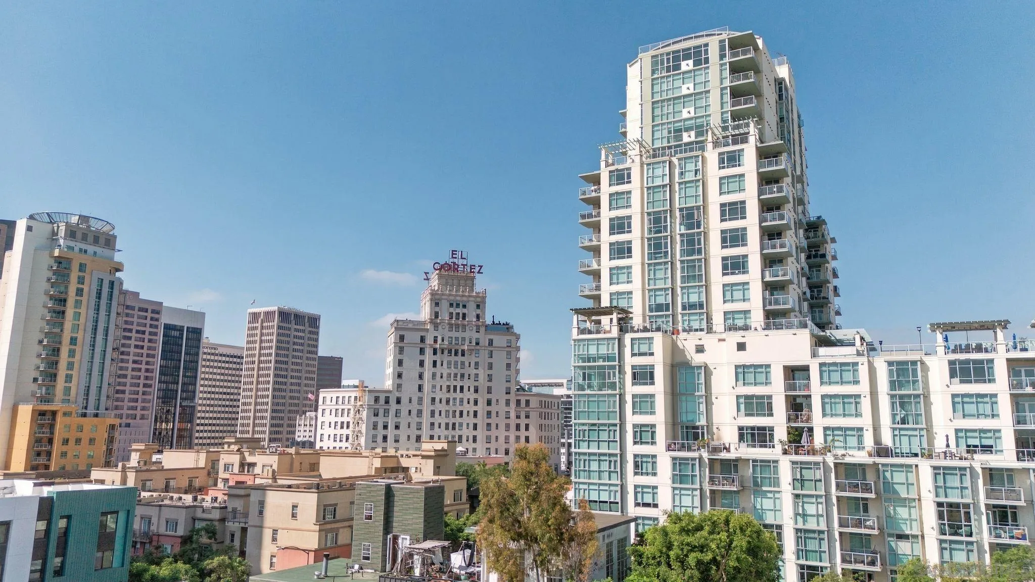 https://cdn.realtyfeed.com/cdn/127/260023403/a4f32382f9815ba14c27b181d7c355c5.webp