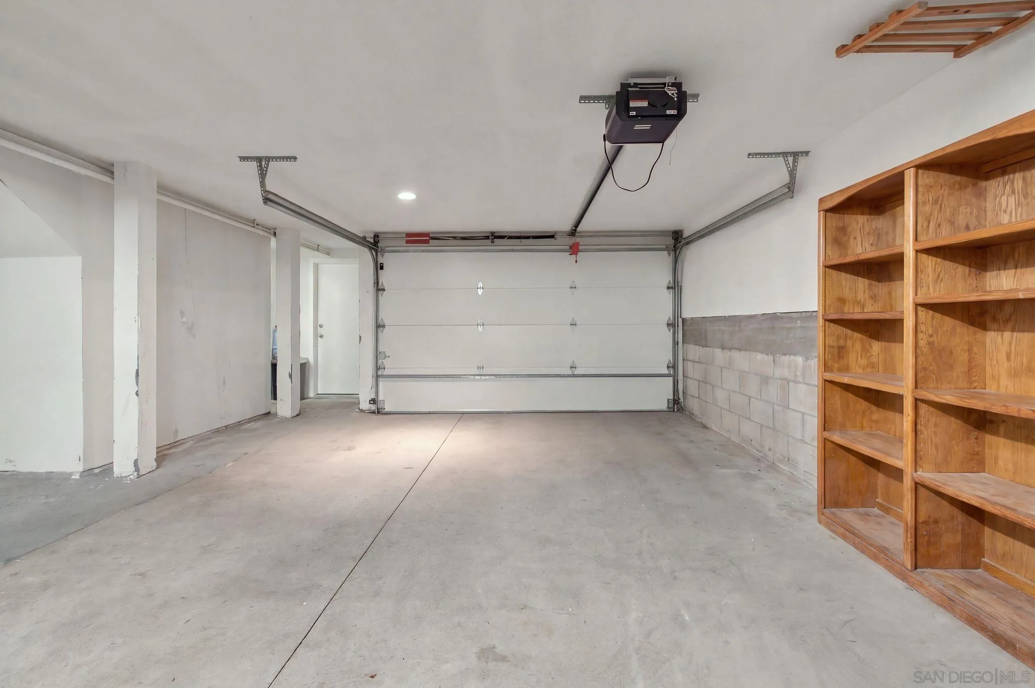 https://cdn.realtyfeed.com/cdn/127/260023403/e9a0ffe6dd6357eac6a5ea0ca069d692.webp
