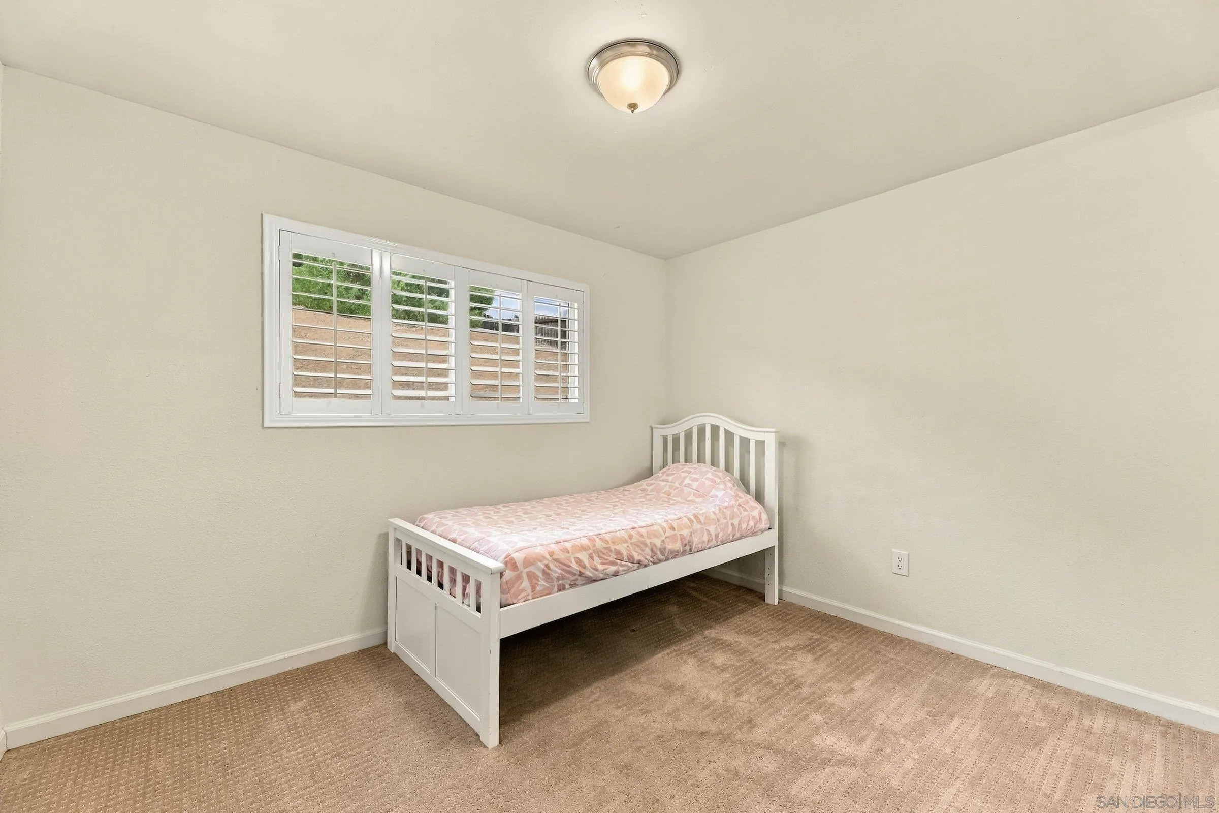 https://cdn.realtyfeed.com/cdn/127/260023405/3d1430d2d2bcdaf329bcdc24f39d79da.webp