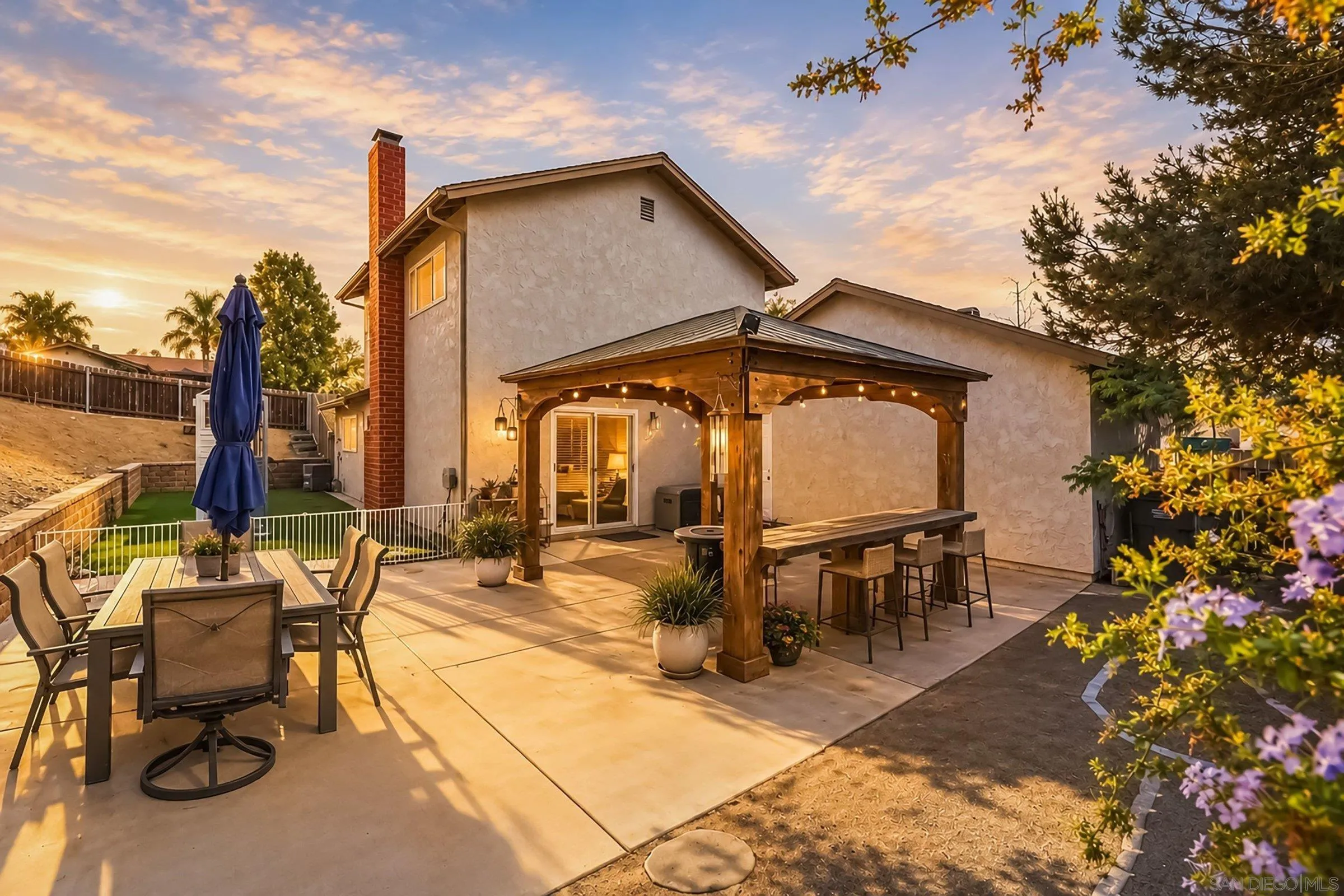 https://cdn.realtyfeed.com/cdn/127/260023405/d3e3af74f10f852adb04b7f9bc585ddd.webp