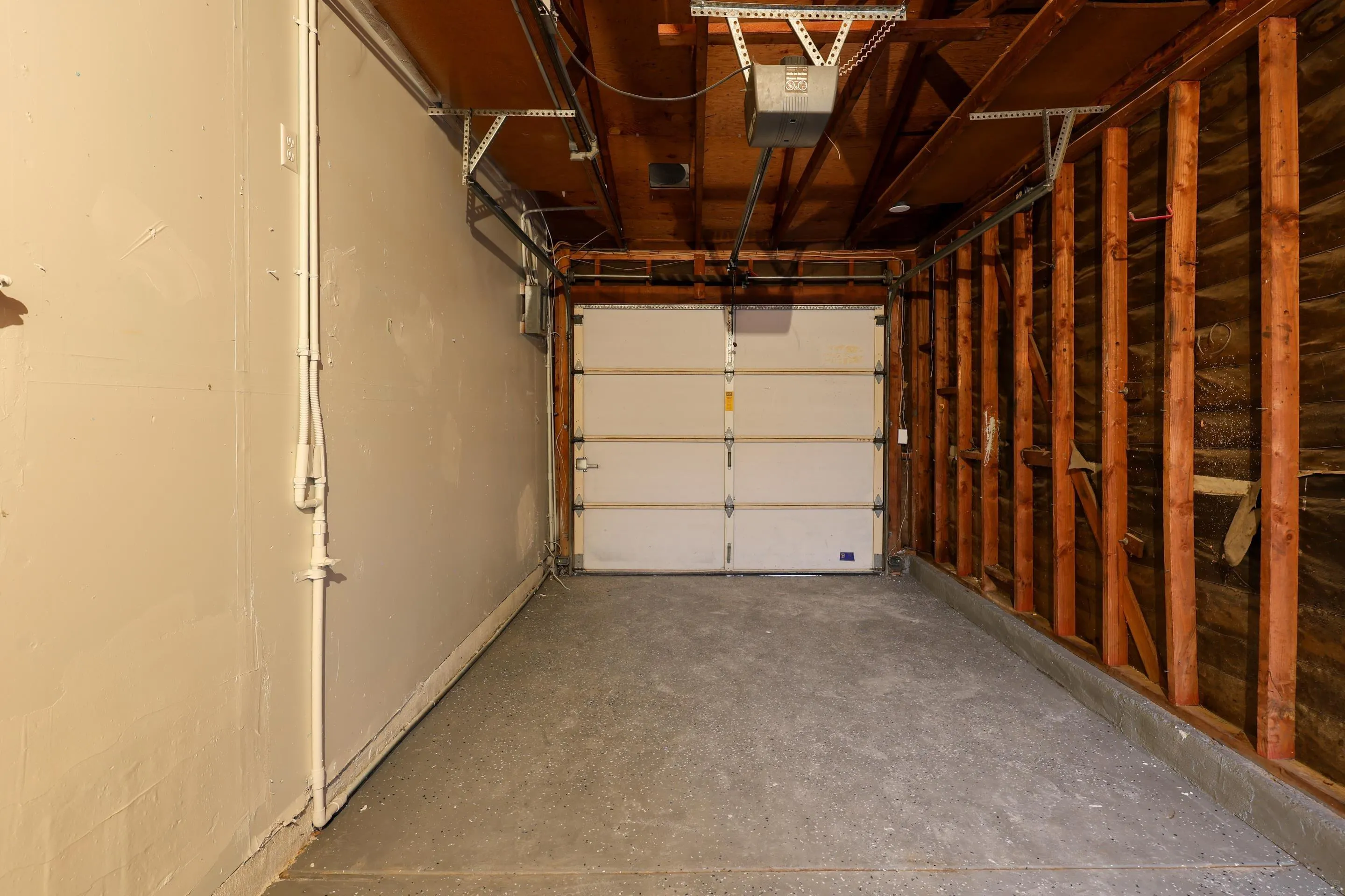 https://cdn.realtyfeed.com/cdn/127/260023406/1cfdfabd4cd7111cc180b99d682a1380.webp