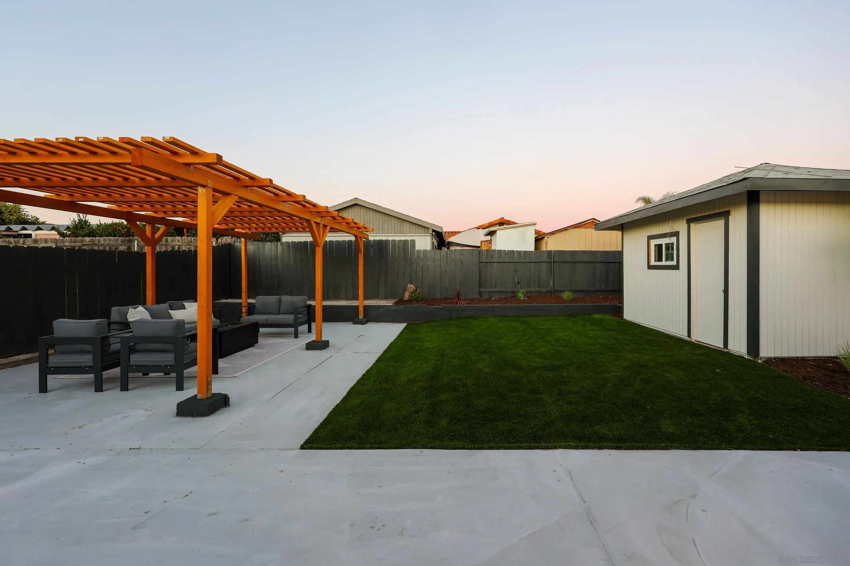 https://cdn.realtyfeed.com/cdn/127/260023406/337c183790586c90fafe0941f92ad148.webp