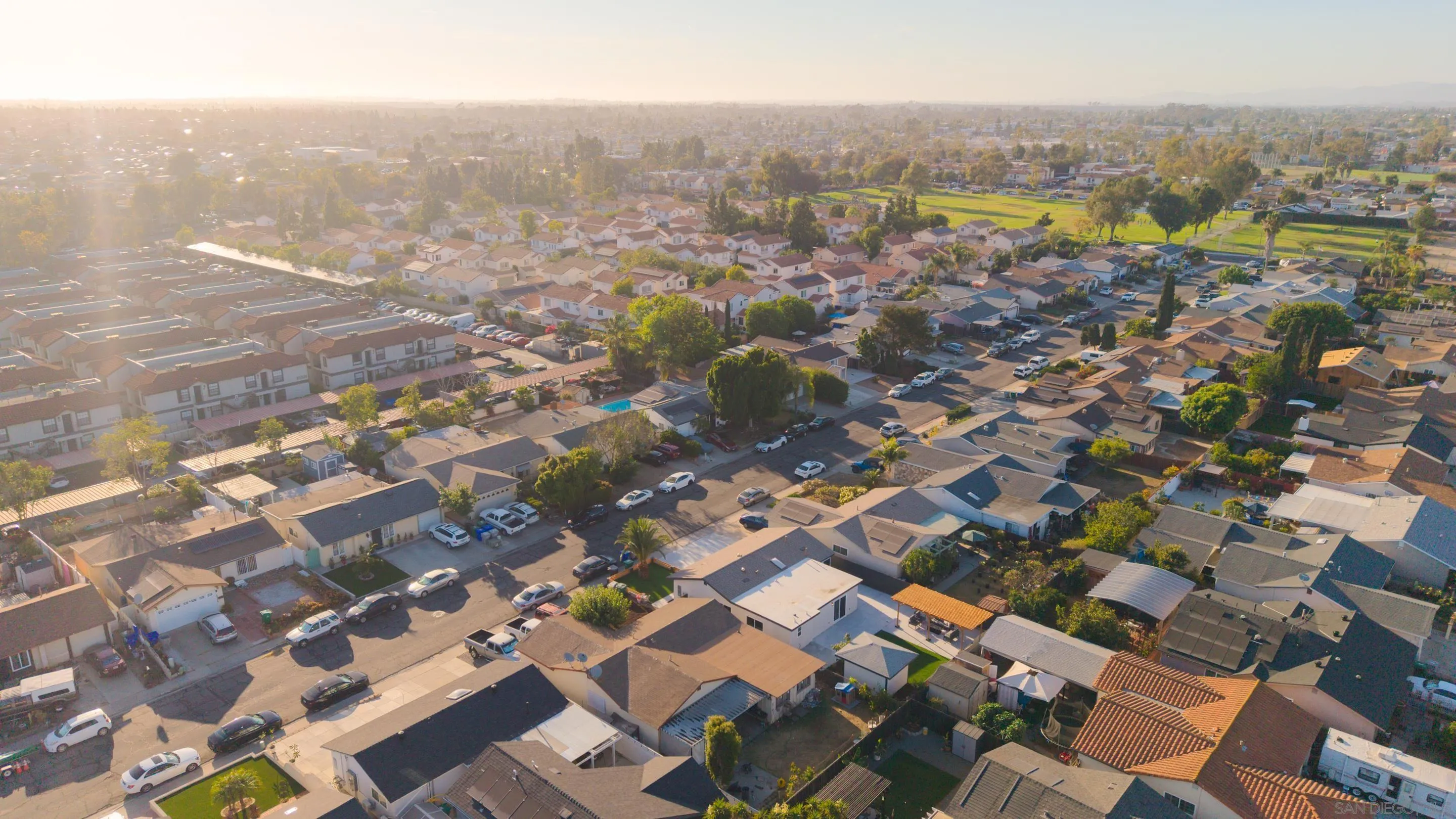 https://cdn.realtyfeed.com/cdn/127/260023406/5ce521e4555d37c40af2c8c3a6c11de0.webp