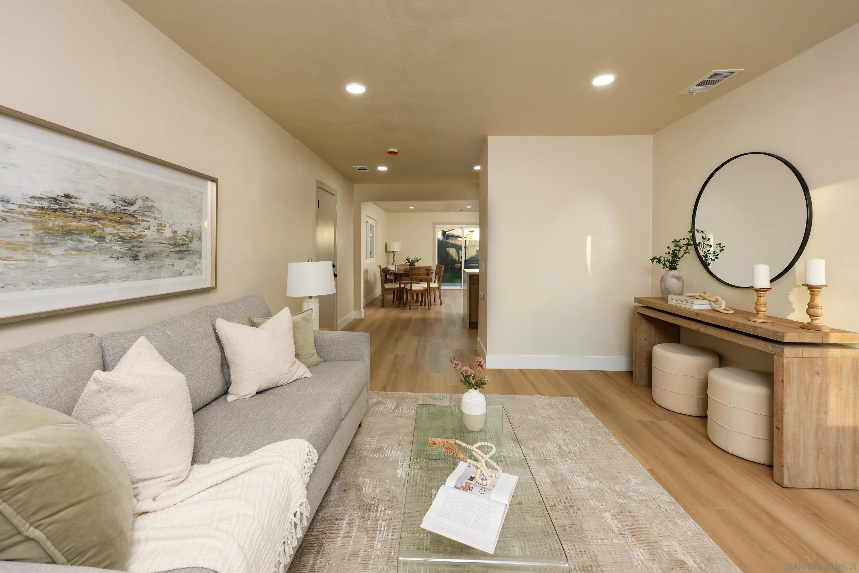 https://cdn.realtyfeed.com/cdn/127/260023406/d803d577ef9ddeb94fafc48be7952351.webp