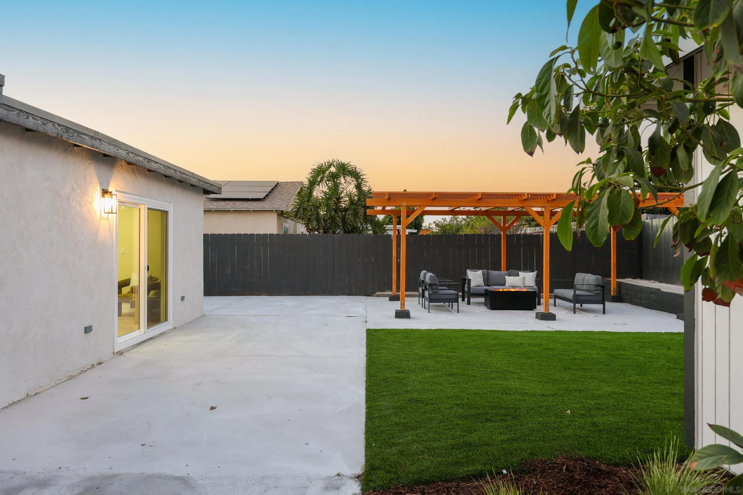 https://cdn.realtyfeed.com/cdn/127/260023406/e57c2adbb58ef6bb22c1ab4b94188aea.webp
