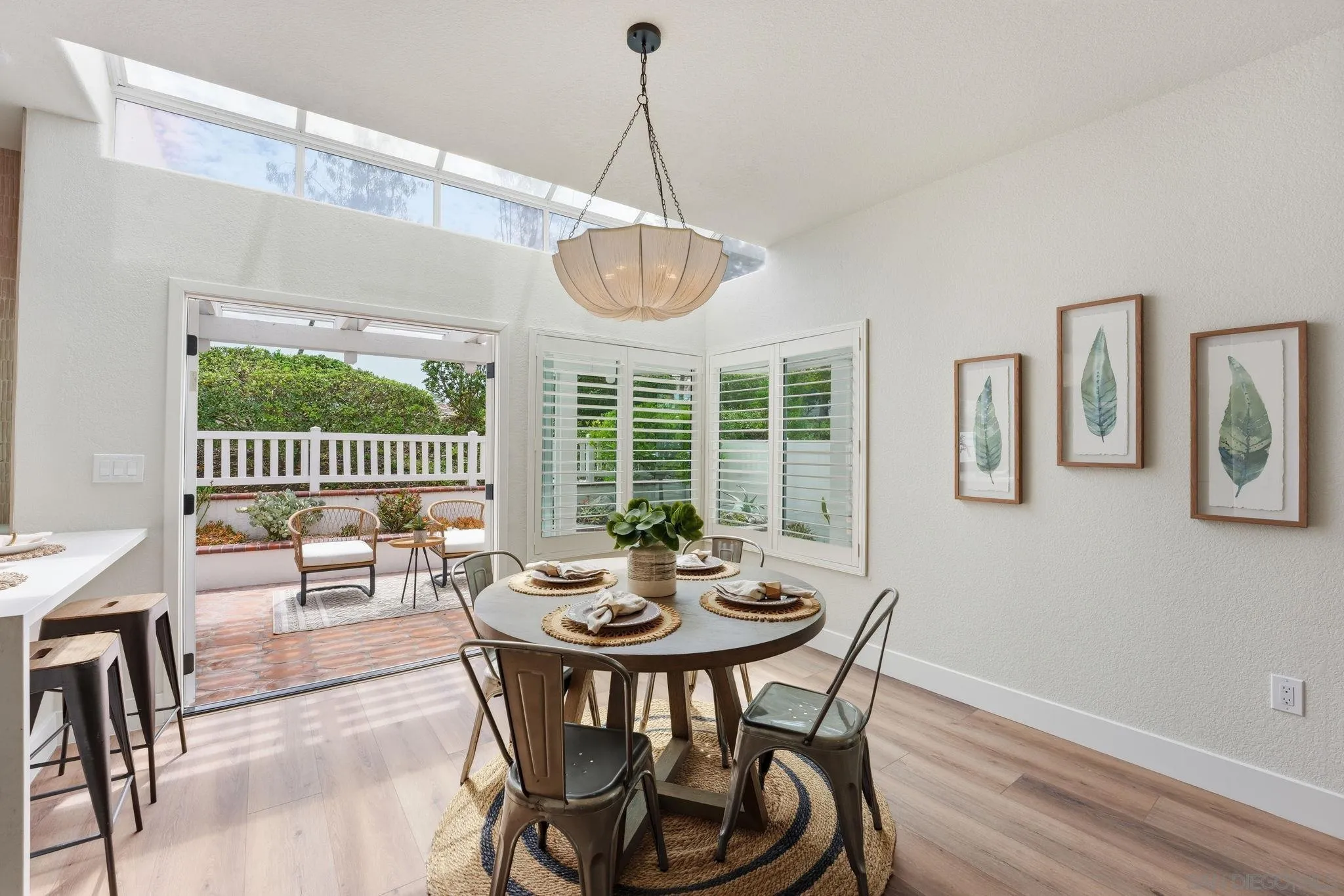 https://cdn.realtyfeed.com/cdn/127/260023408/2a38a538f45121ebf42eeee69fed4a07.webp