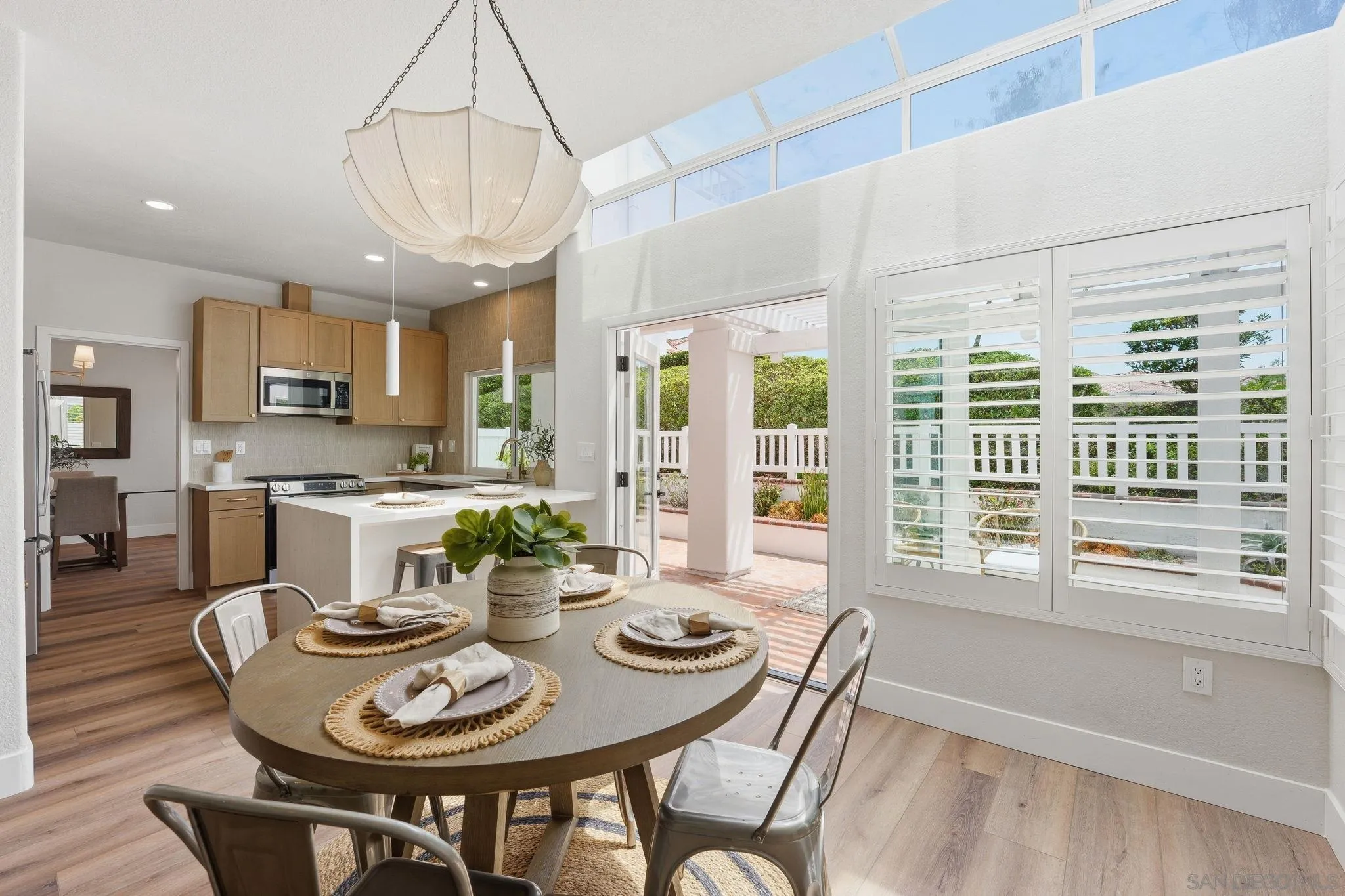 https://cdn.realtyfeed.com/cdn/127/260023408/e71cd7b35f3aab1b9c783c12f0b87d3d.webp