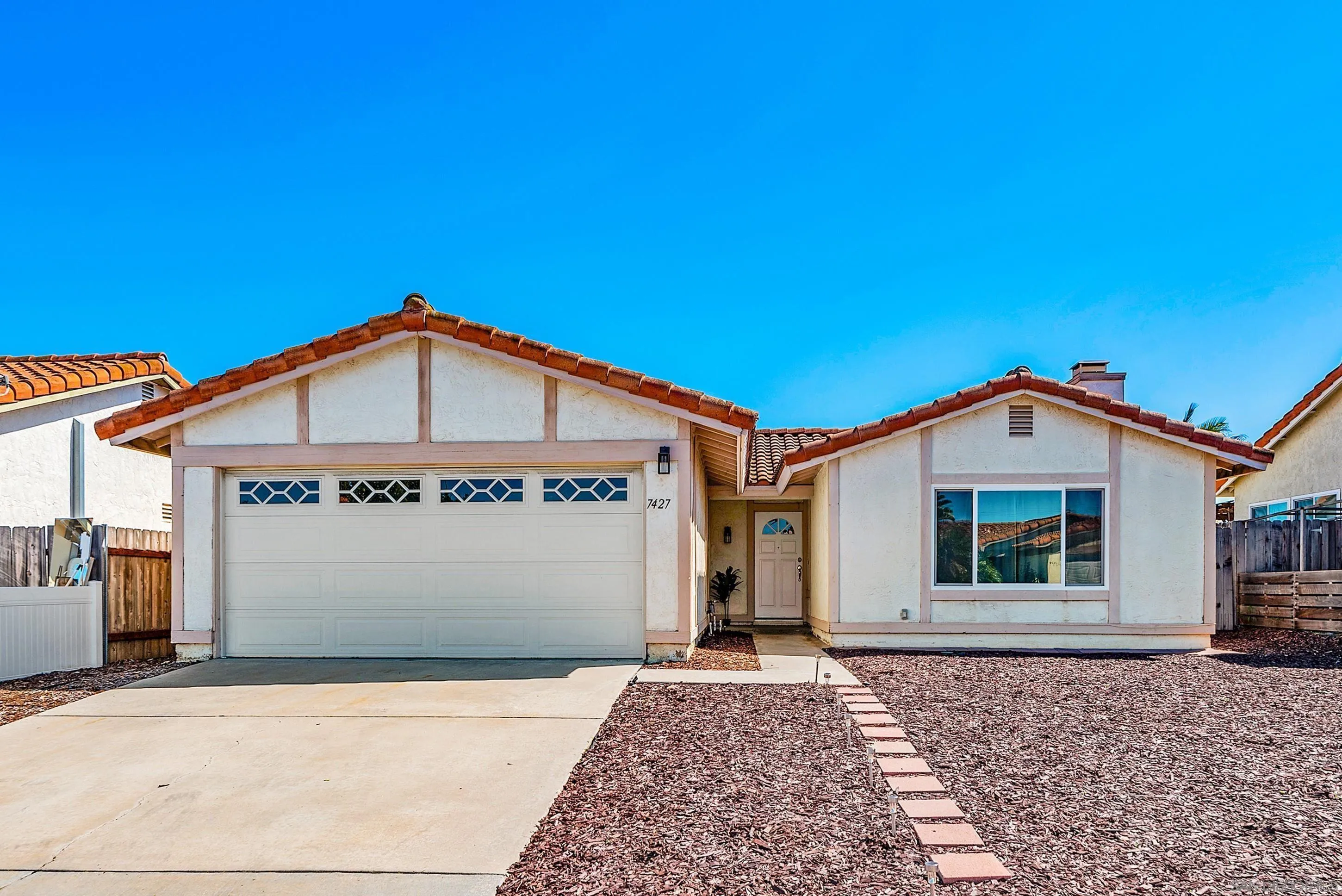 7427 Kamwood St, San Diego, CA 92126 - Main photo, San Diego, CA