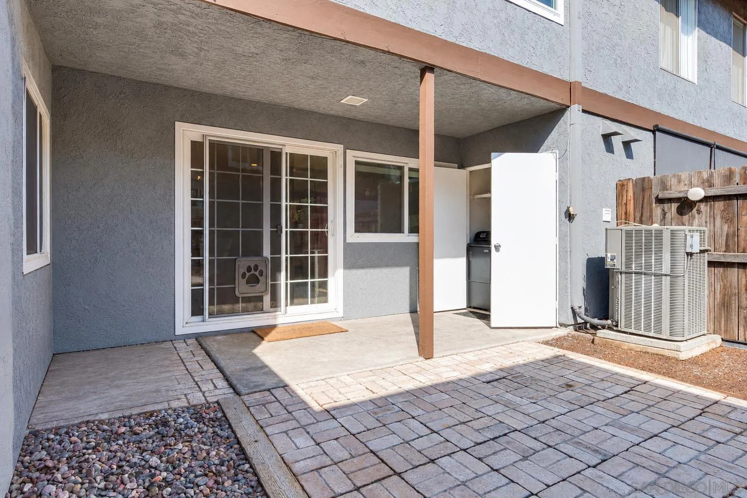 https://cdn.realtyfeed.com/cdn/127/260023412/7cc2afeb69c17f160ec66357918cec67.webp