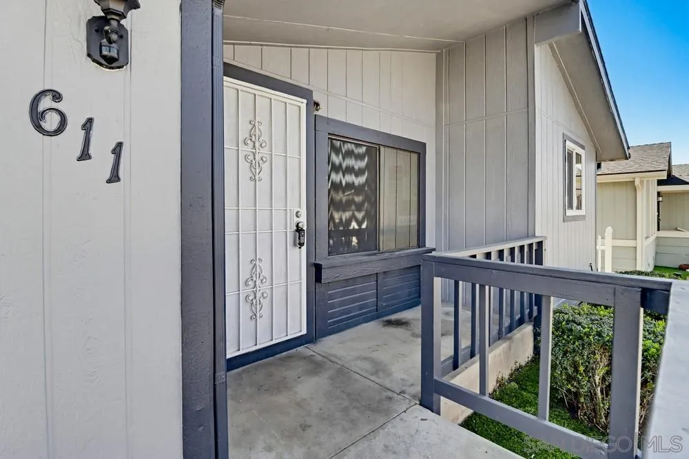 611 Via Santa Paulo, Vista, CA 92081 - Photo 2 of 23, Vista, CA