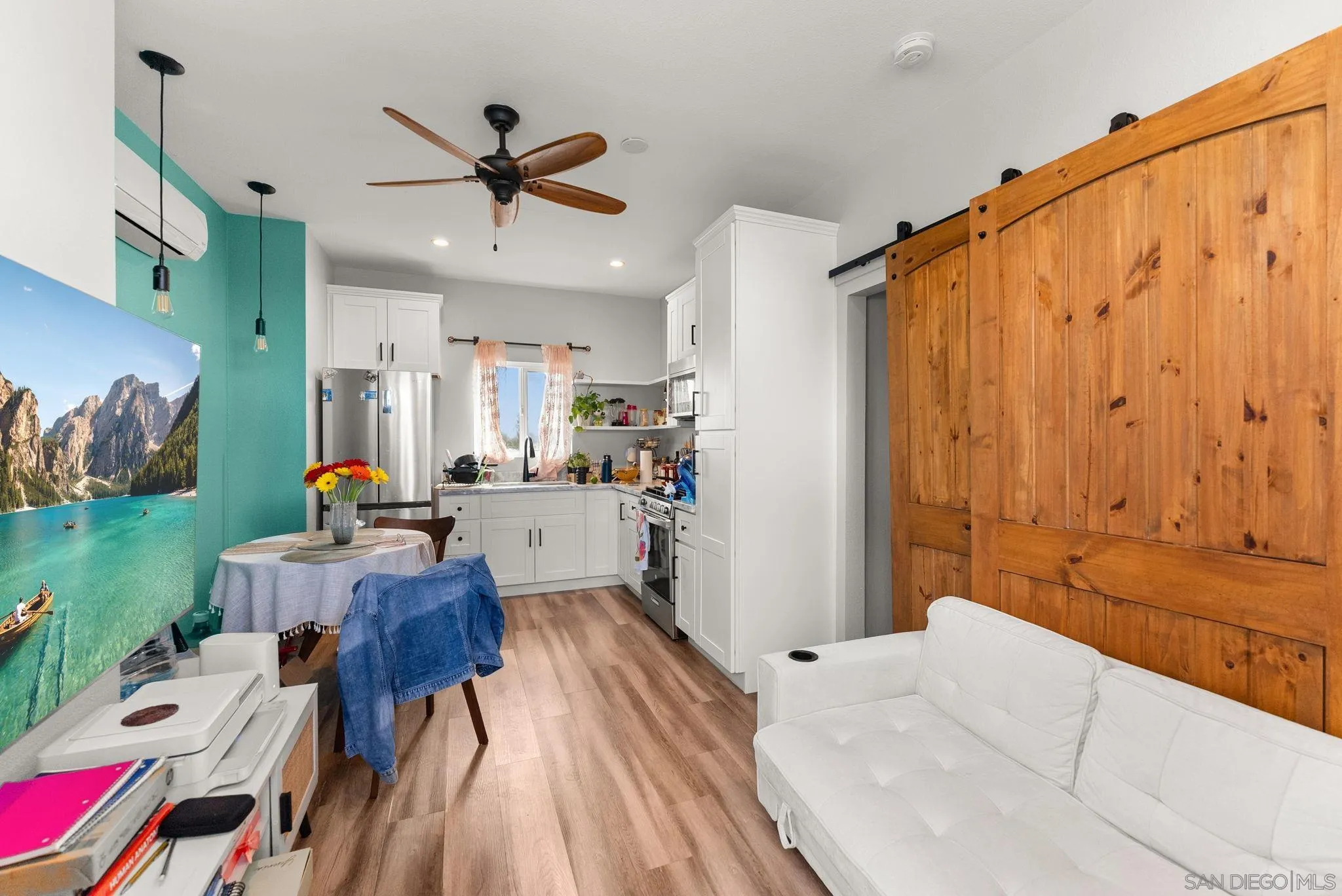 https://cdn.realtyfeed.com/cdn/127/260023415/37ea377ca273cba8b311abf8b2a42cc1.webp