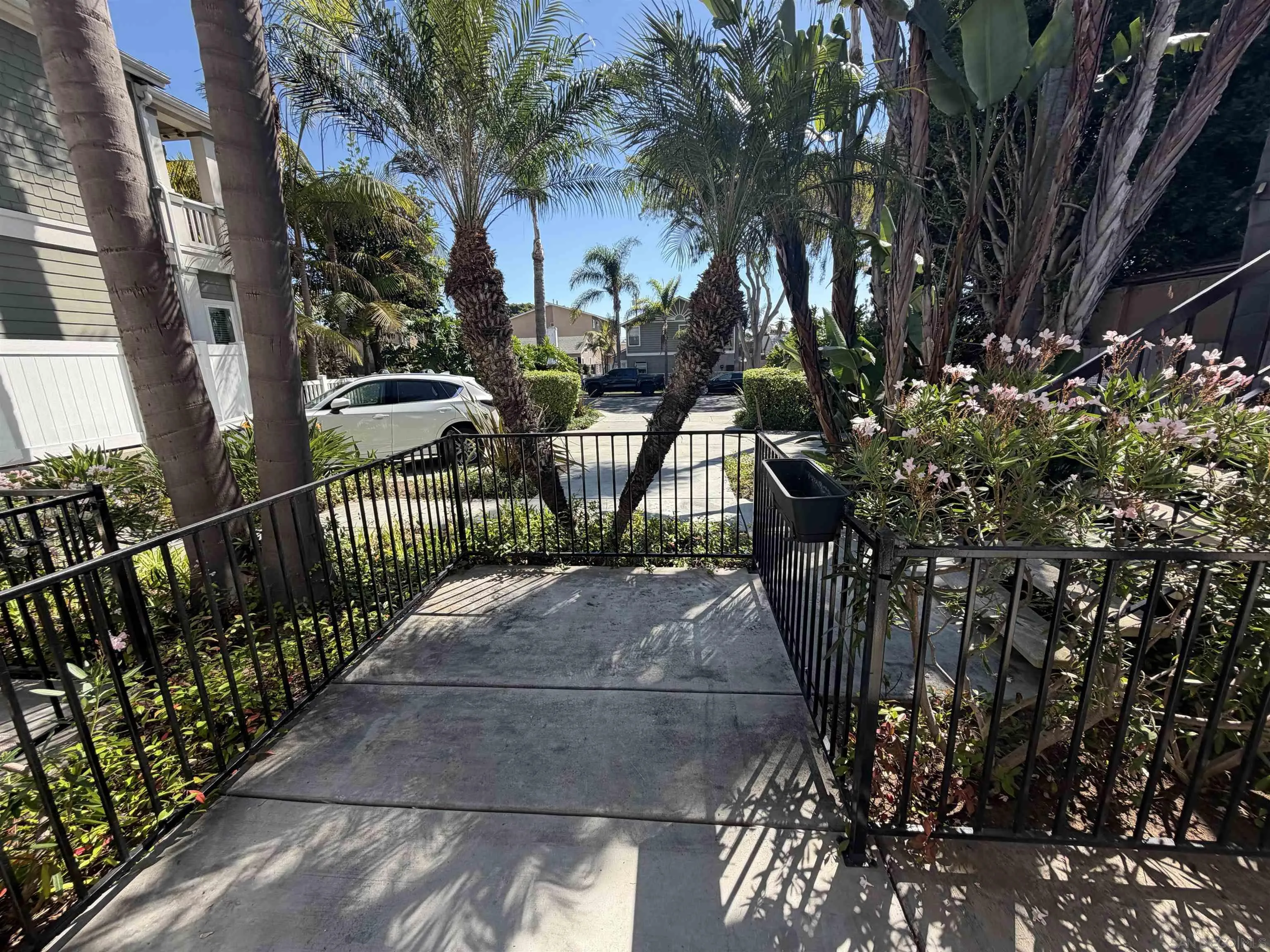 1112 Thomas Avenue, San Diego, CA 92109, photo 8
