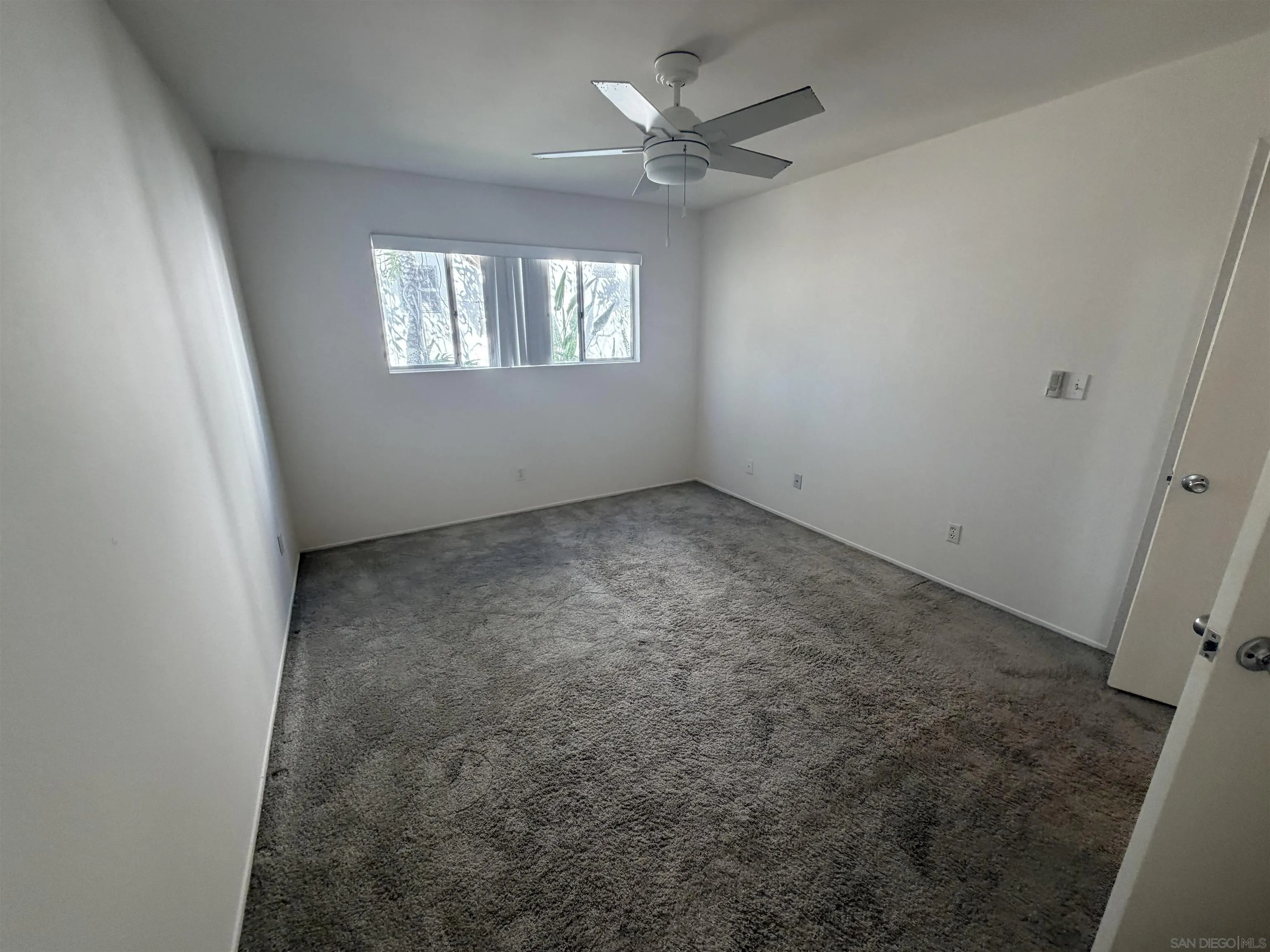 1112 Thomas Avenue, San Diego, CA 92109, photo 20