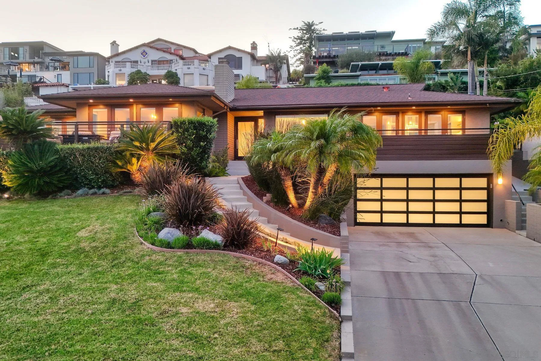 https://cdn.realtyfeed.com/cdn/127/260023424/22fb02cb2f4ac67d060a8f2e3c24dcda.webp