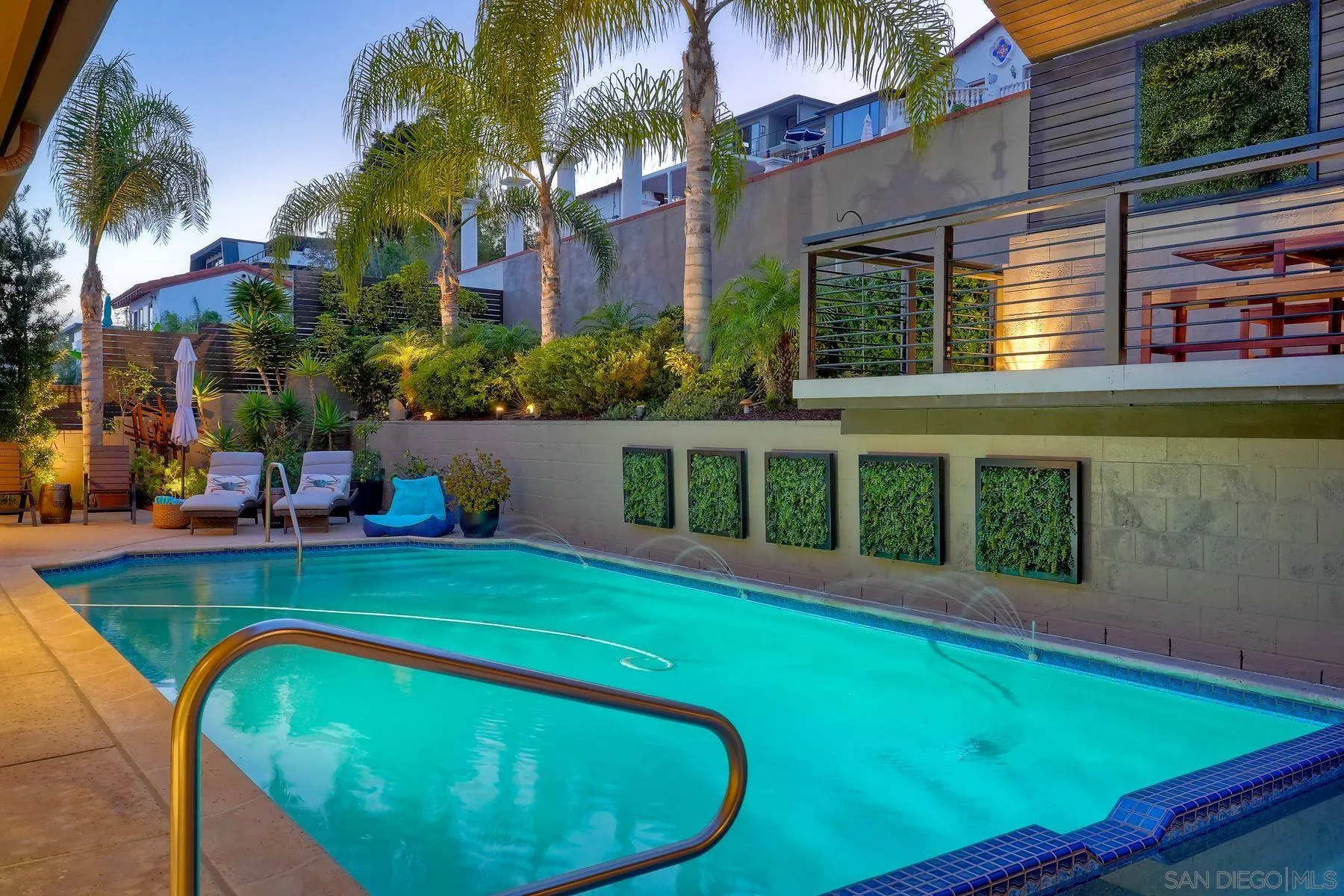 https://cdn.realtyfeed.com/cdn/127/260023424/886dca86c05d17651dead3b0e101a953.webp