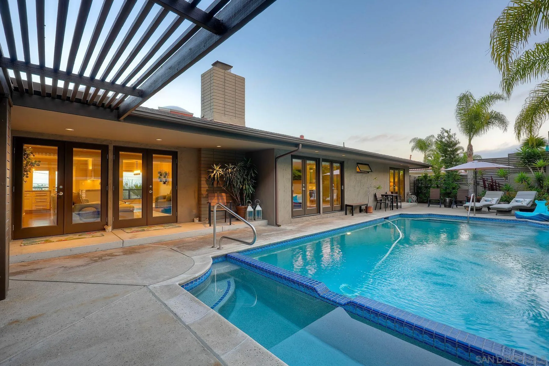 https://cdn.realtyfeed.com/cdn/127/260023424/9998e3d4e76d3f3d2e72df4625265720.webp