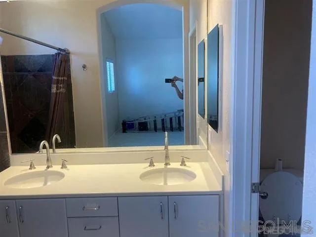 https://cdn.realtyfeed.com/cdn/127/260023425/7b9fa17b97b5b1e443f92221fdc7dd23.webp