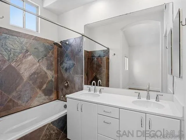 https://cdn.realtyfeed.com/cdn/127/260023425/94e05d82eb663cd847f1120f5c2bc144.webp