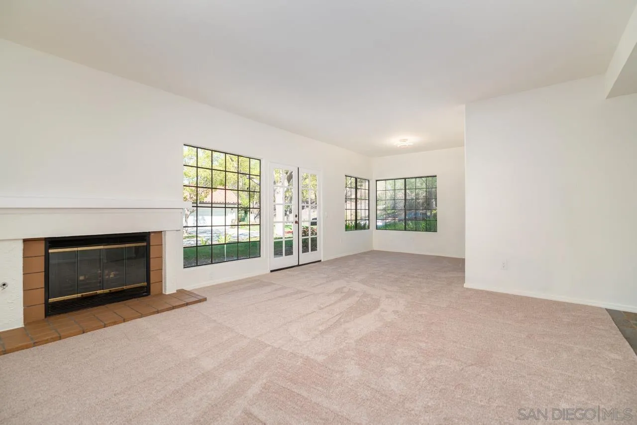 https://cdn.realtyfeed.com/cdn/127/260023426/0699c503349fb6123843f4bc10639711.webp