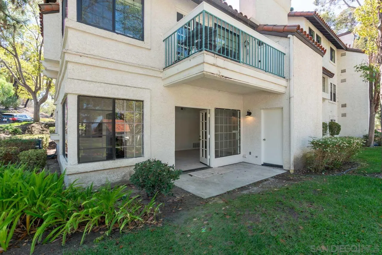 16238 Avenida Venusto Unit A, San Diego, CA 92128 - Photo 4 of 56, San Diego, CA
