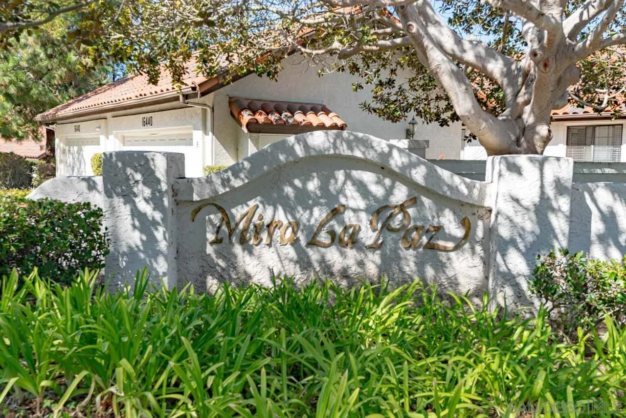 https://cdn.realtyfeed.com/cdn/127/260023426/5c6fa20716cd9442ac6390ffd7b4fa2f.webp