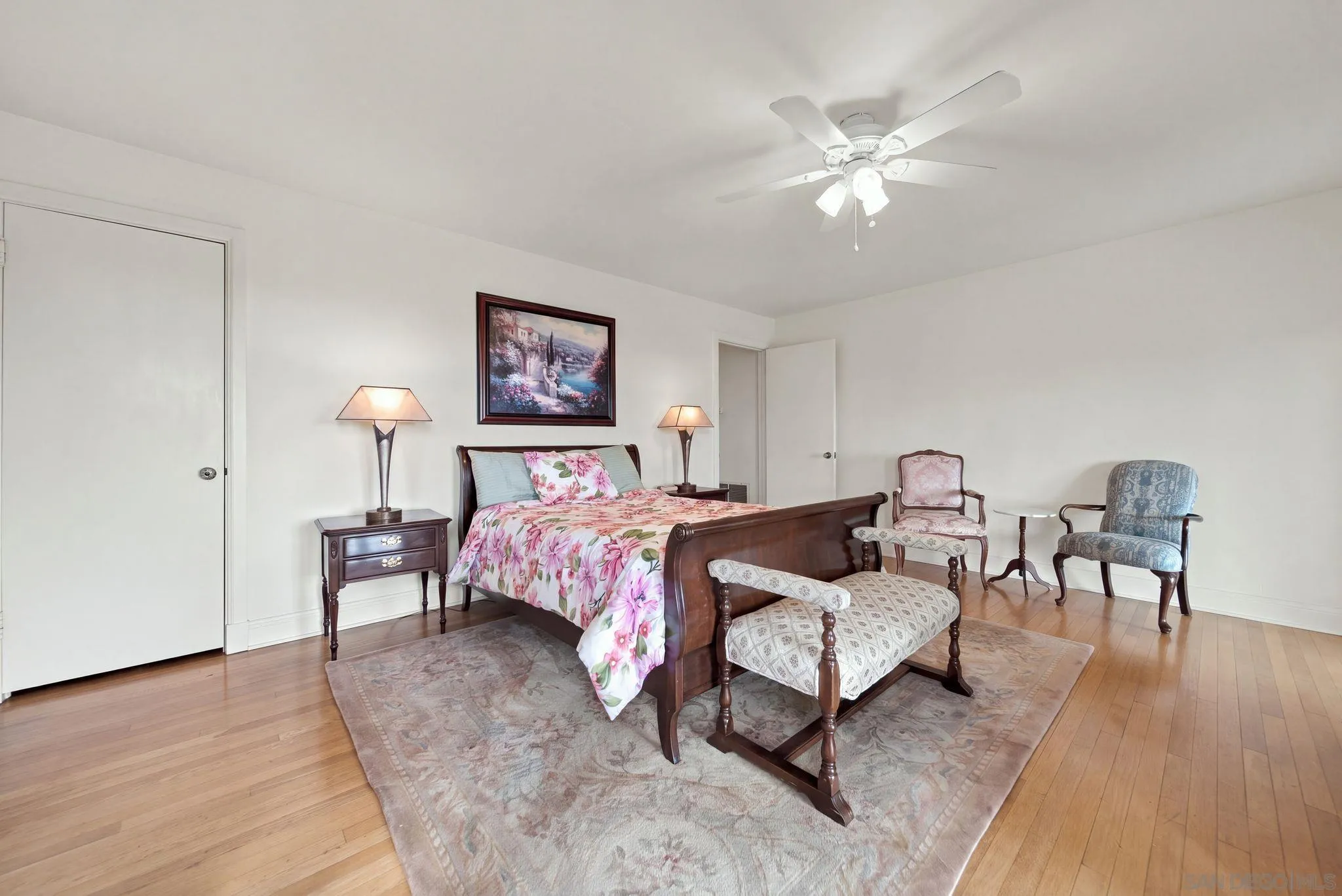 https://cdn.realtyfeed.com/cdn/127/260023429/0789826d38df1036f0053c32765304d6.webp
