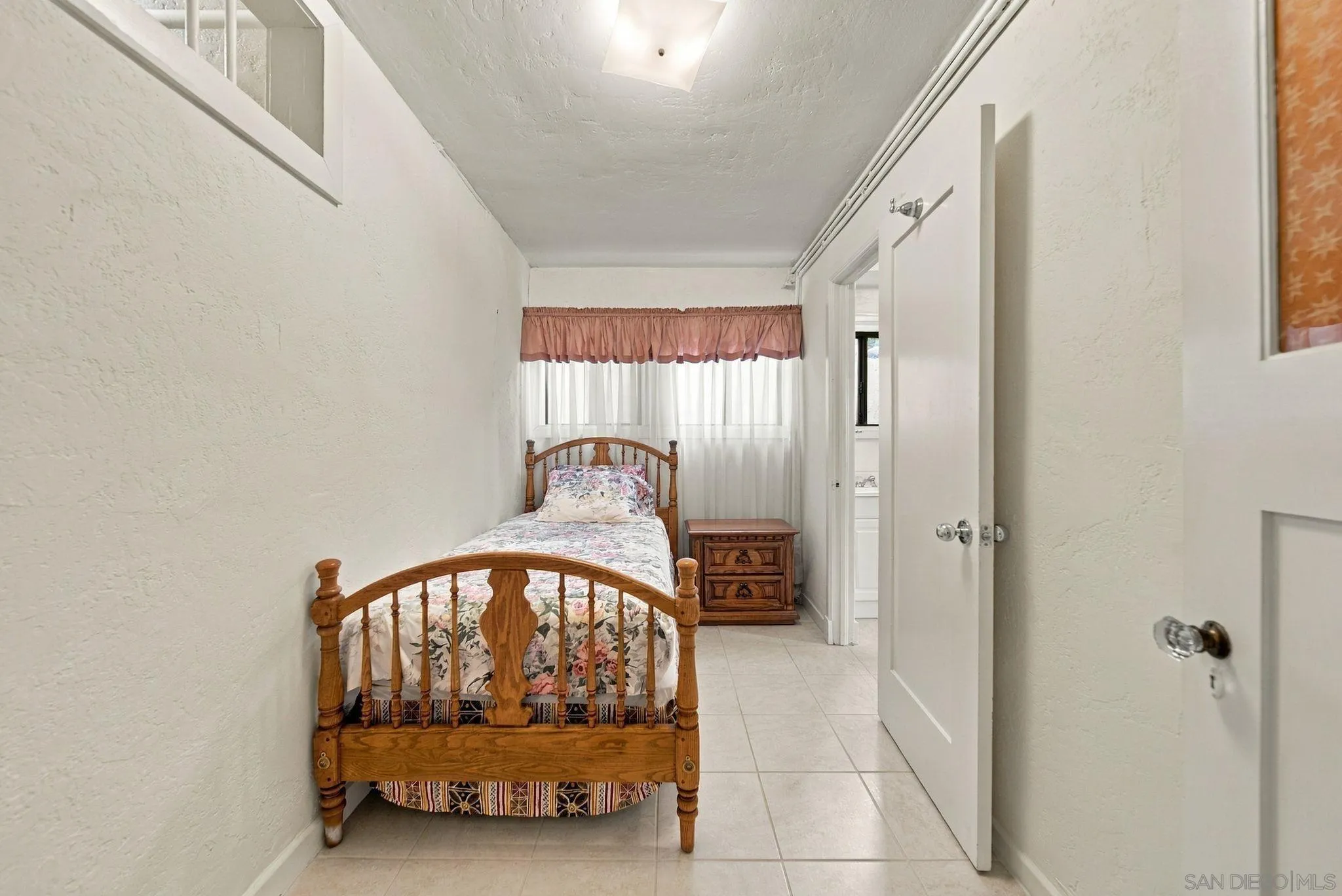 https://cdn.realtyfeed.com/cdn/127/260023429/efdc8f8c04790e9f042ca304edd483e7.webp