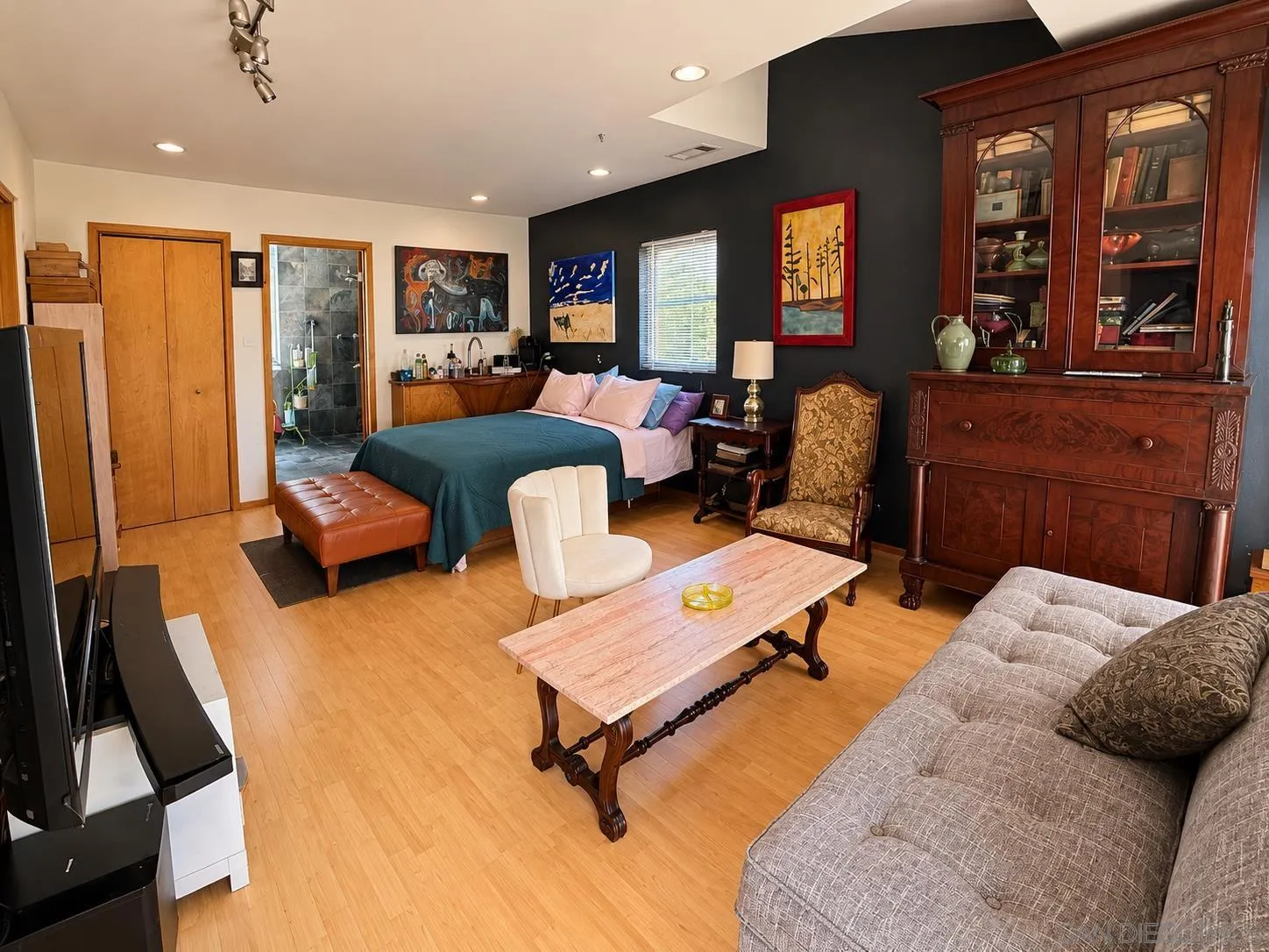 https://cdn.realtyfeed.com/cdn/127/260023430/d702da270bff995dfc563231e81e61ed.webp