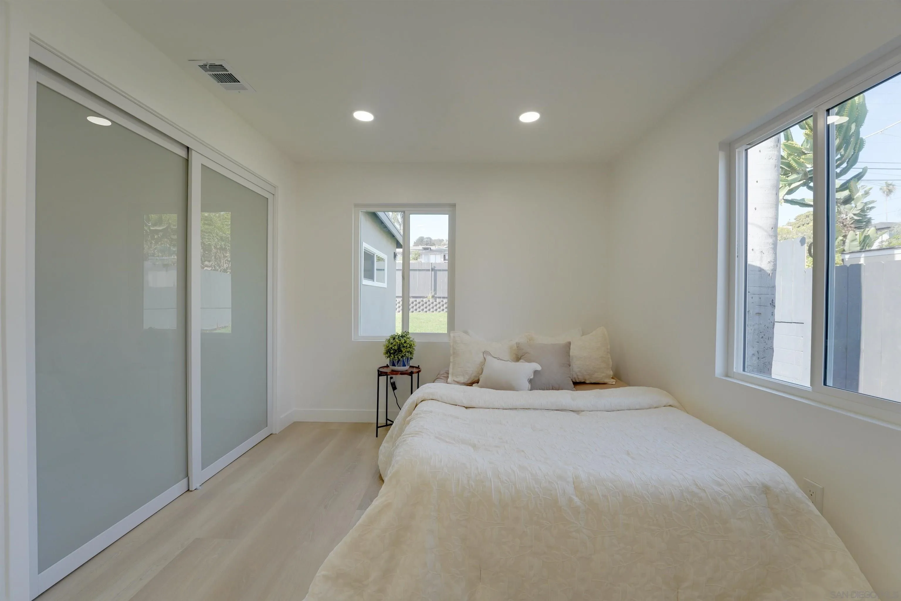 https://cdn.realtyfeed.com/cdn/127/260023431/23066b8b78971616ac9237806e2c0272.webp