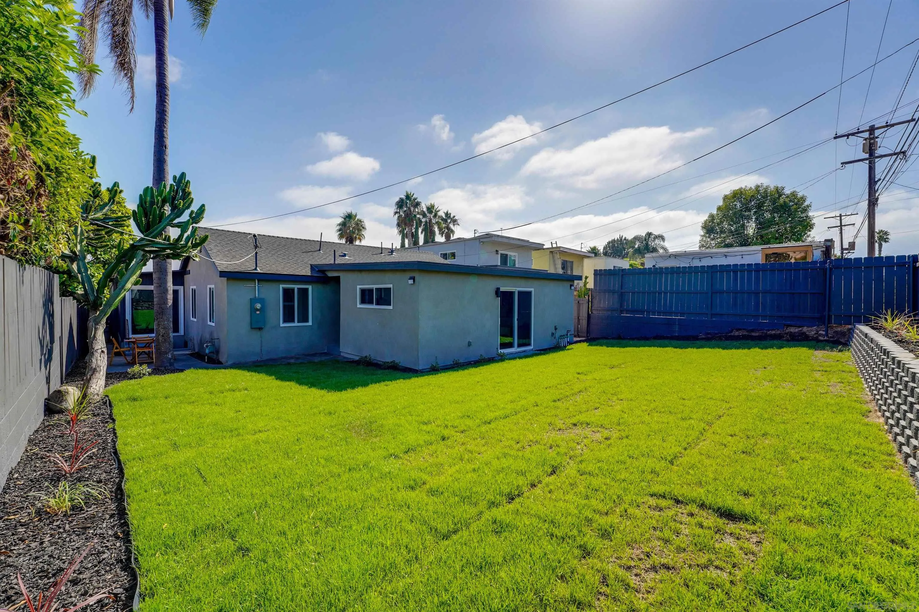https://cdn.realtyfeed.com/cdn/127/260023431/ab5208d58b5a0b497a4eba996b593878.webp