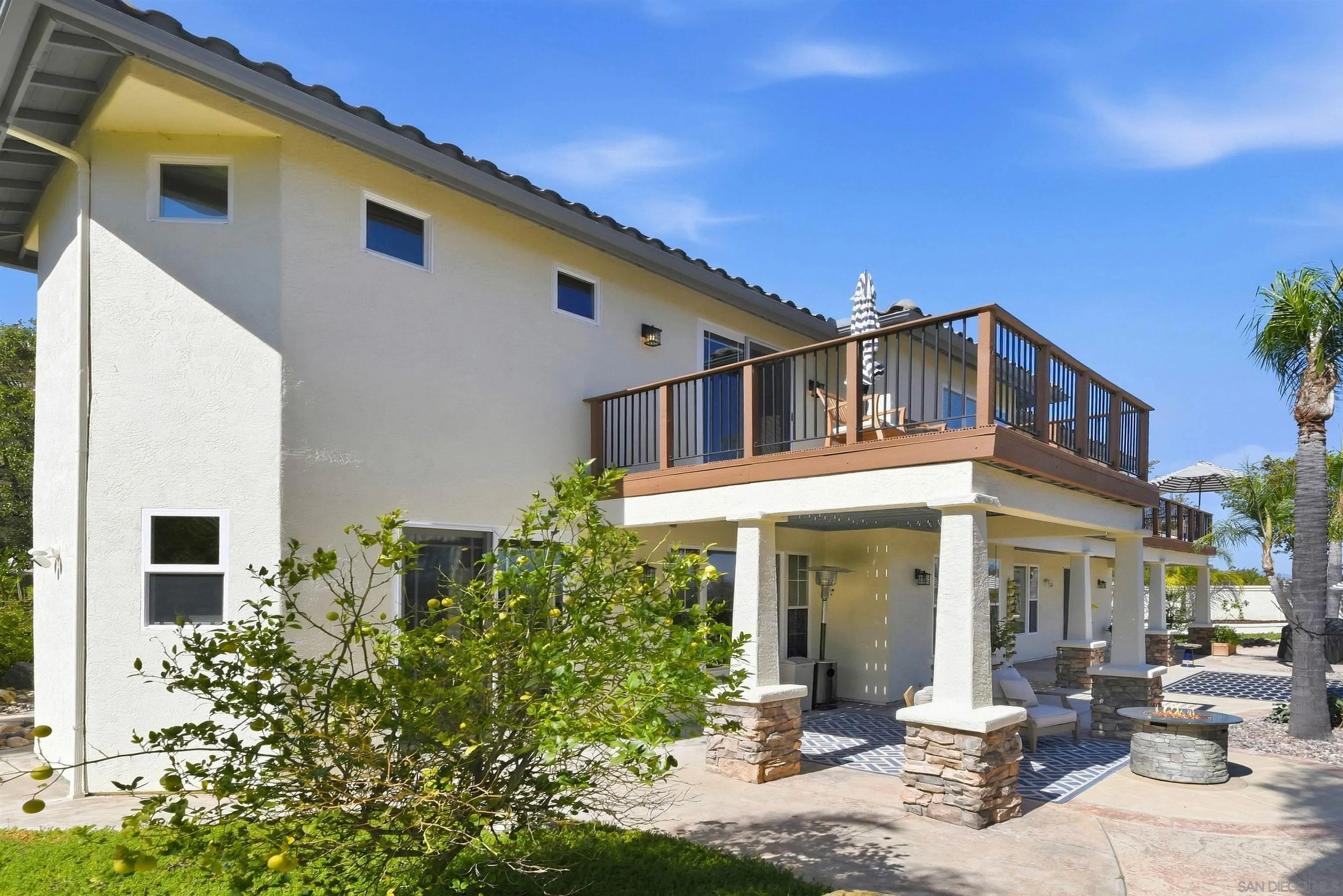 https://cdn.realtyfeed.com/cdn/127/260023436/2607d00c63bbf6cc0a263c43da23cc21.webp