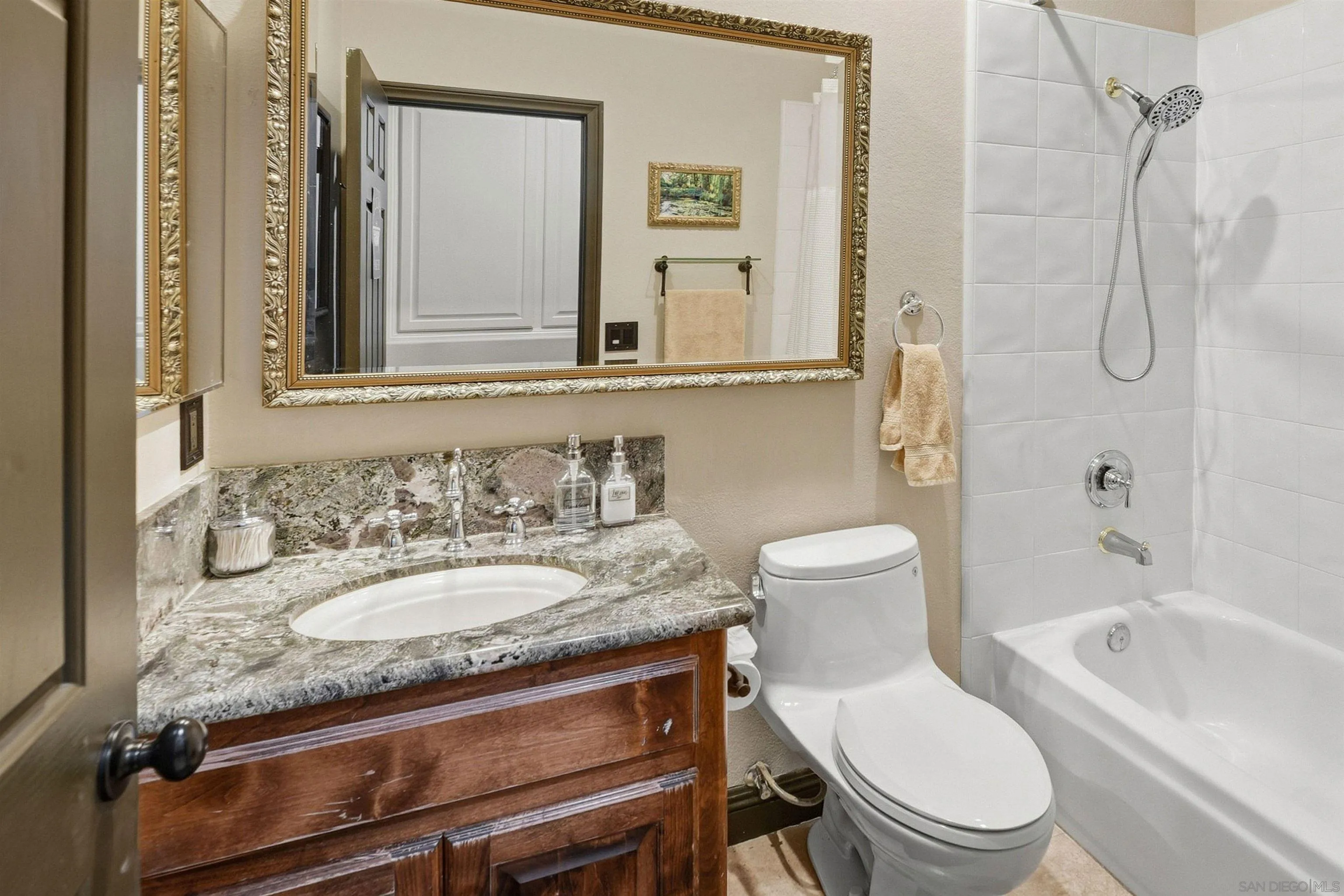 https://cdn.realtyfeed.com/cdn/127/260023436/6432b78f604ce0eb6162438b455d6842.webp