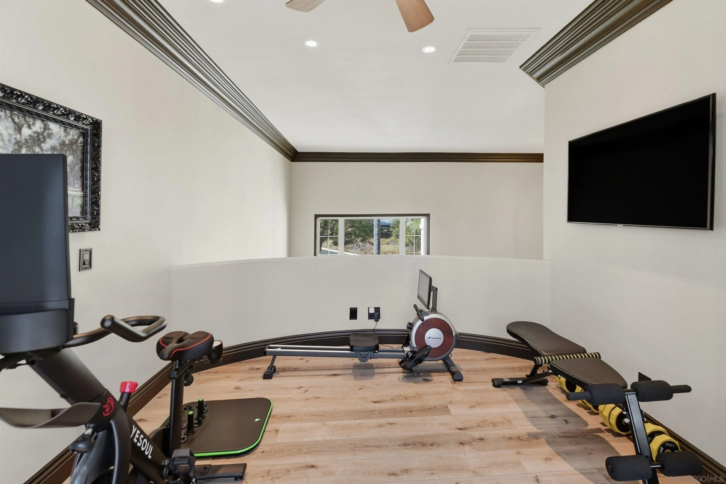 https://cdn.realtyfeed.com/cdn/127/260023436/9ba62df6d414ce8179528da8ab4fcef2.webp
