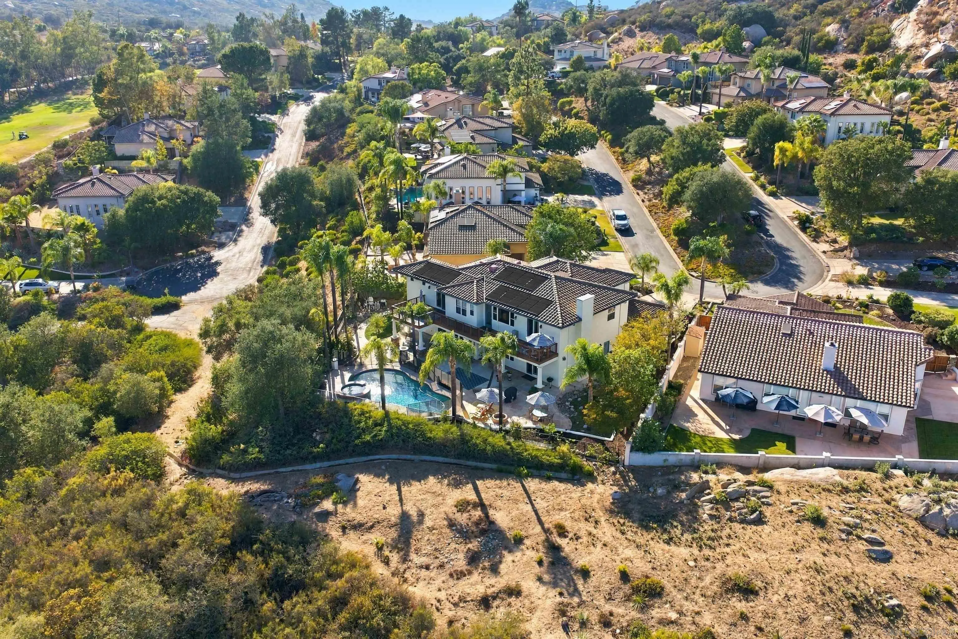 https://cdn.realtyfeed.com/cdn/127/260023436/ae540e8fd05e31f9d62b7fed19724b4b.webp