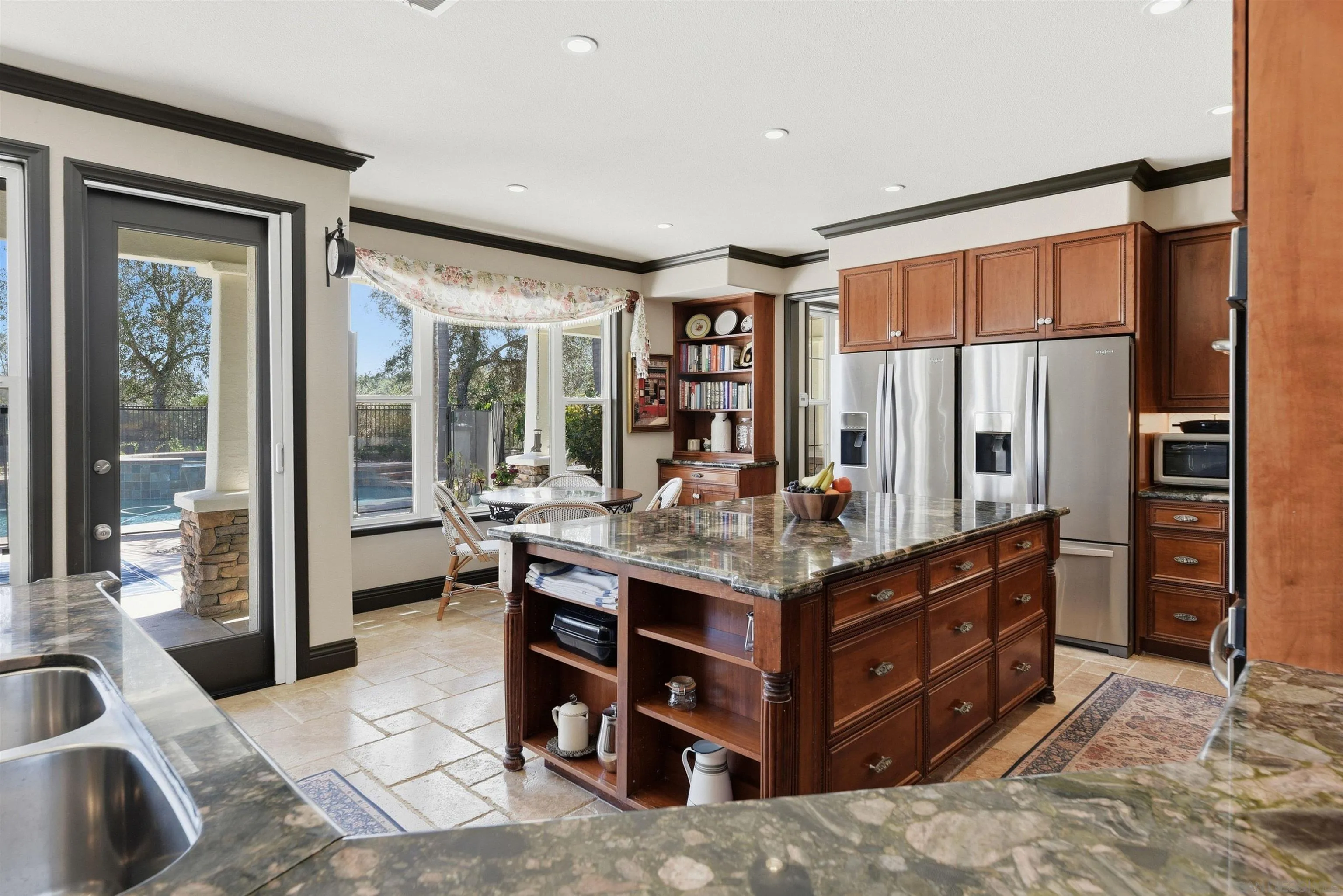 https://cdn.realtyfeed.com/cdn/127/260023436/b2f32c902baa3e3c2cb472e3e283fc3f.webp