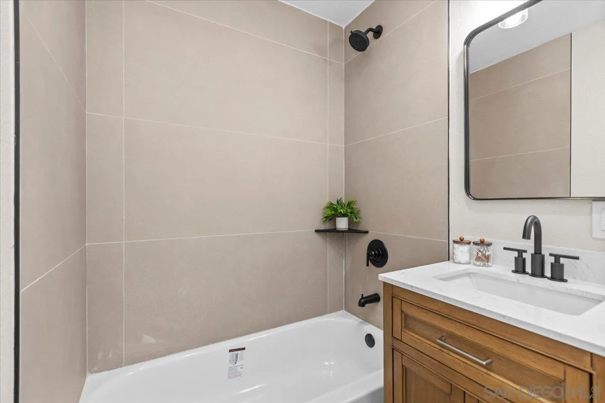 https://cdn.realtyfeed.com/cdn/127/260023437/04b843f2710e1df8016dfc95788263aa.webp
