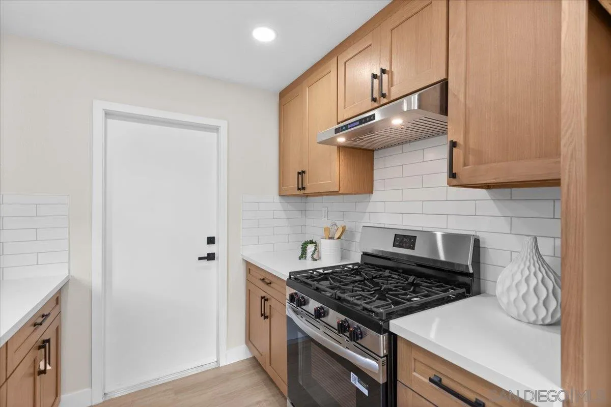 https://cdn.realtyfeed.com/cdn/127/260023437/4d37f09b824b6cfcd09d2a69f8873e17.webp
