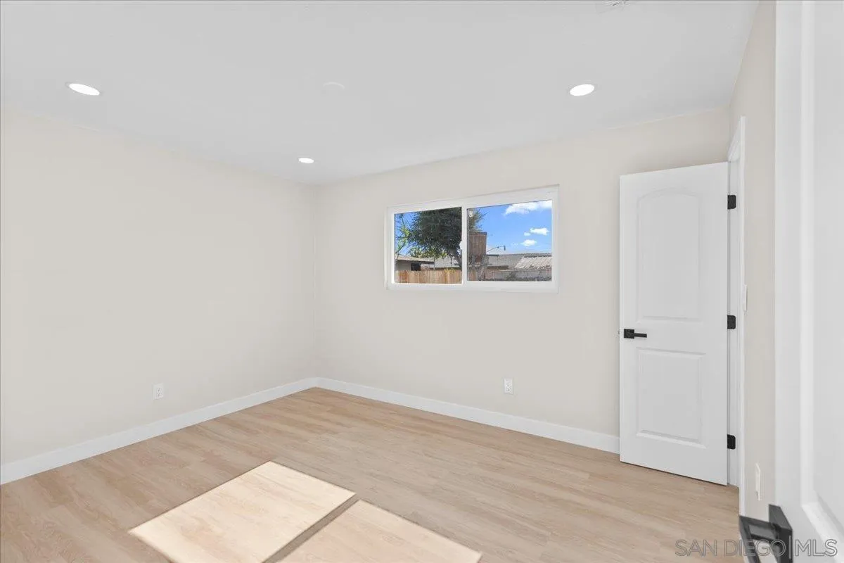 https://cdn.realtyfeed.com/cdn/127/260023437/6635fab9a653a93da21f2ee1c525e94e.webp