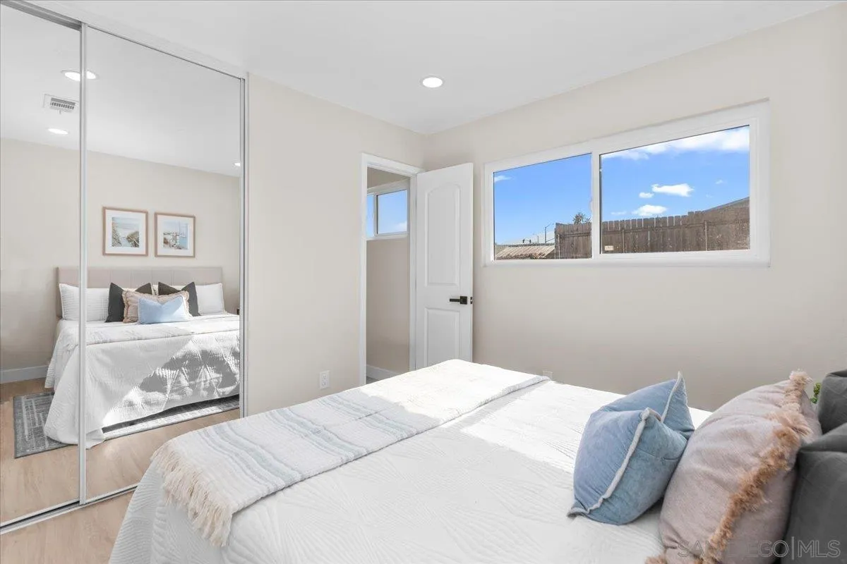 https://cdn.realtyfeed.com/cdn/127/260023437/7d34b2032ddddb887e546c278a73a4bb.webp