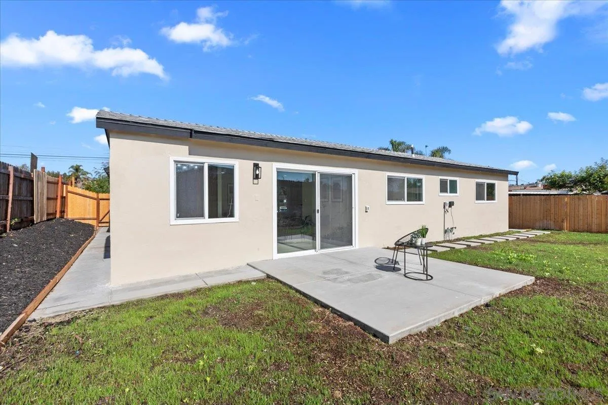 https://cdn.realtyfeed.com/cdn/127/260023437/98f00be3386e5d9b6e654d945289e5e8.webp