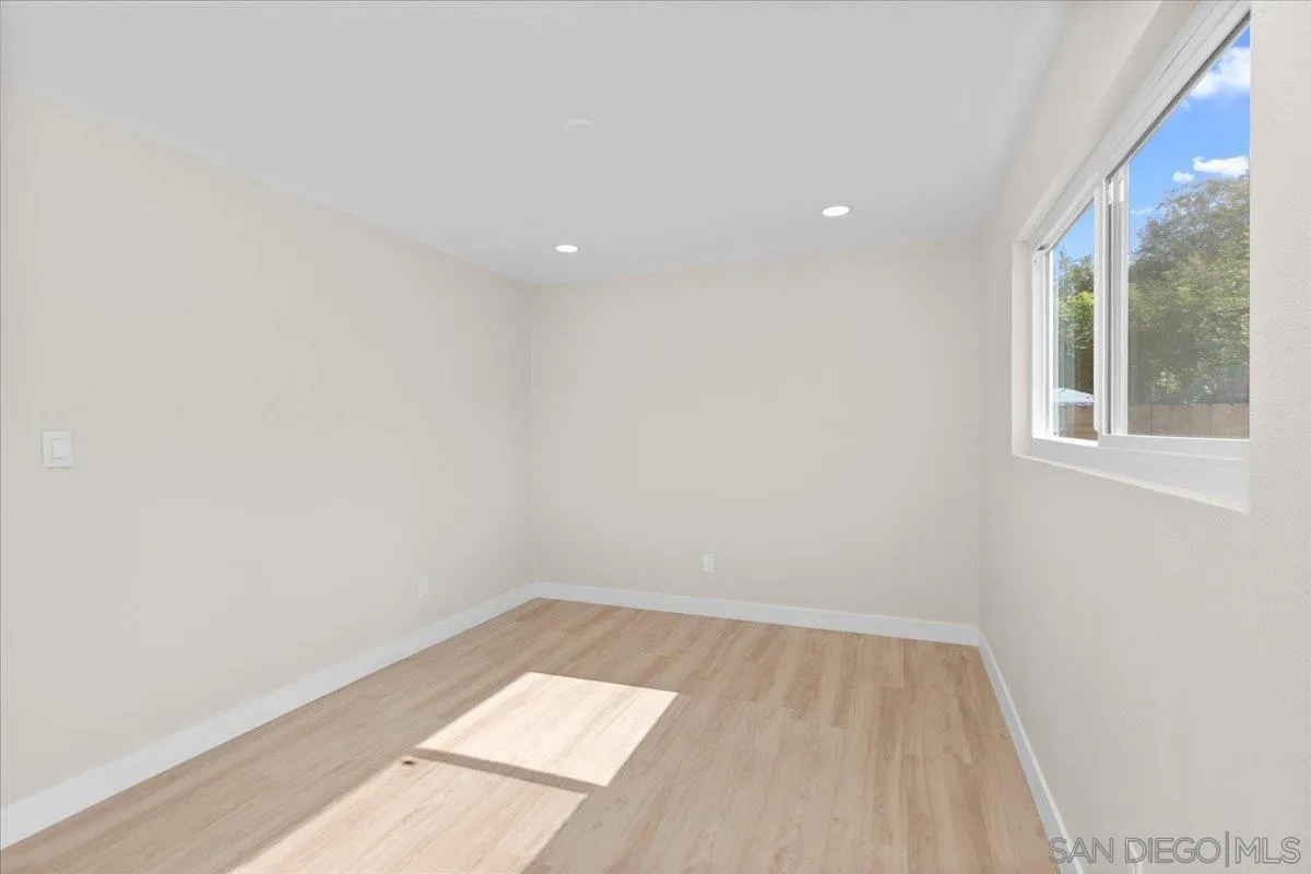 https://cdn.realtyfeed.com/cdn/127/260023437/b31e19113eae9d672dce83d9f02ada57.webp