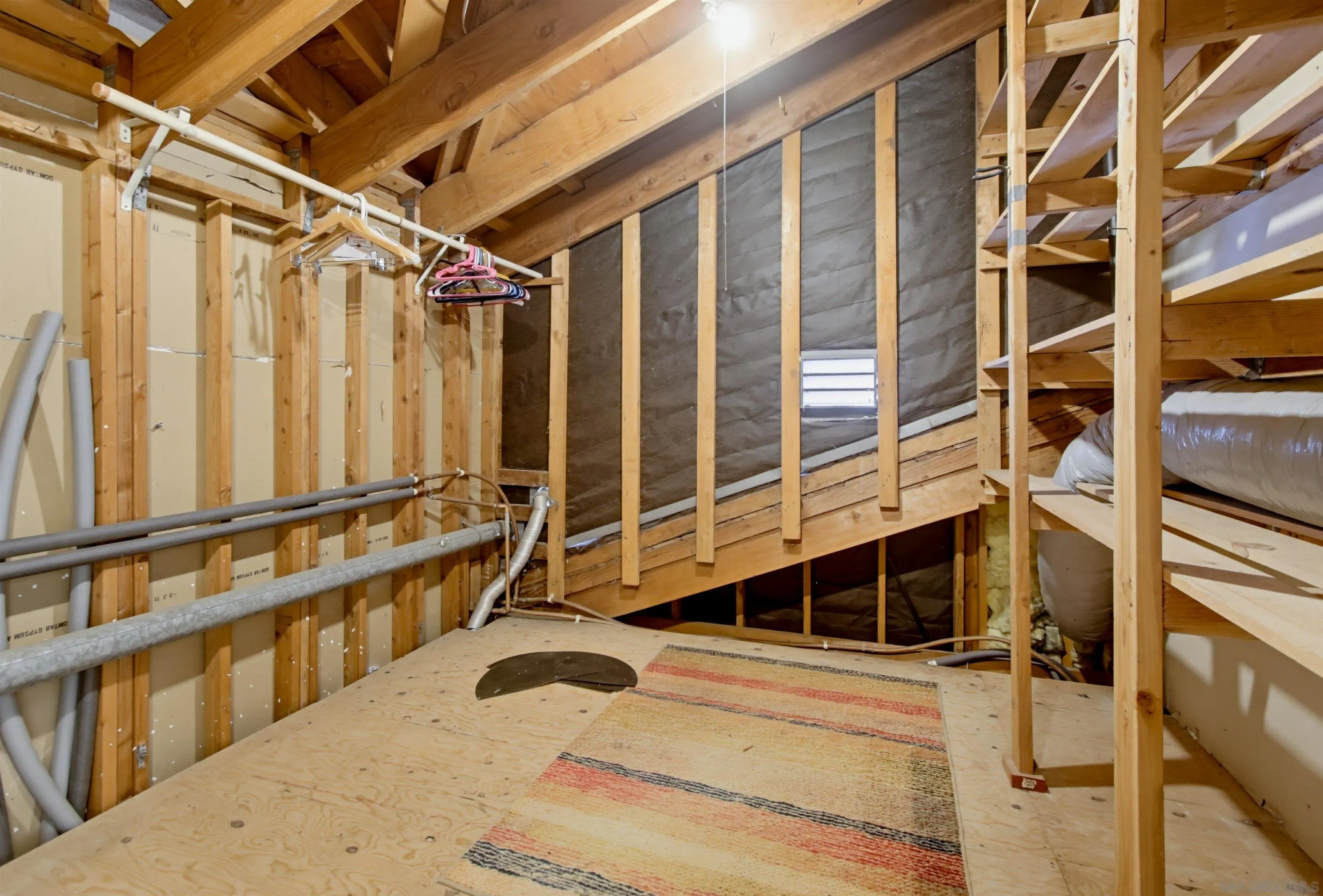 https://cdn.realtyfeed.com/cdn/127/260023438/26d5cd3068a8b96c159082b4660c7ded.webp