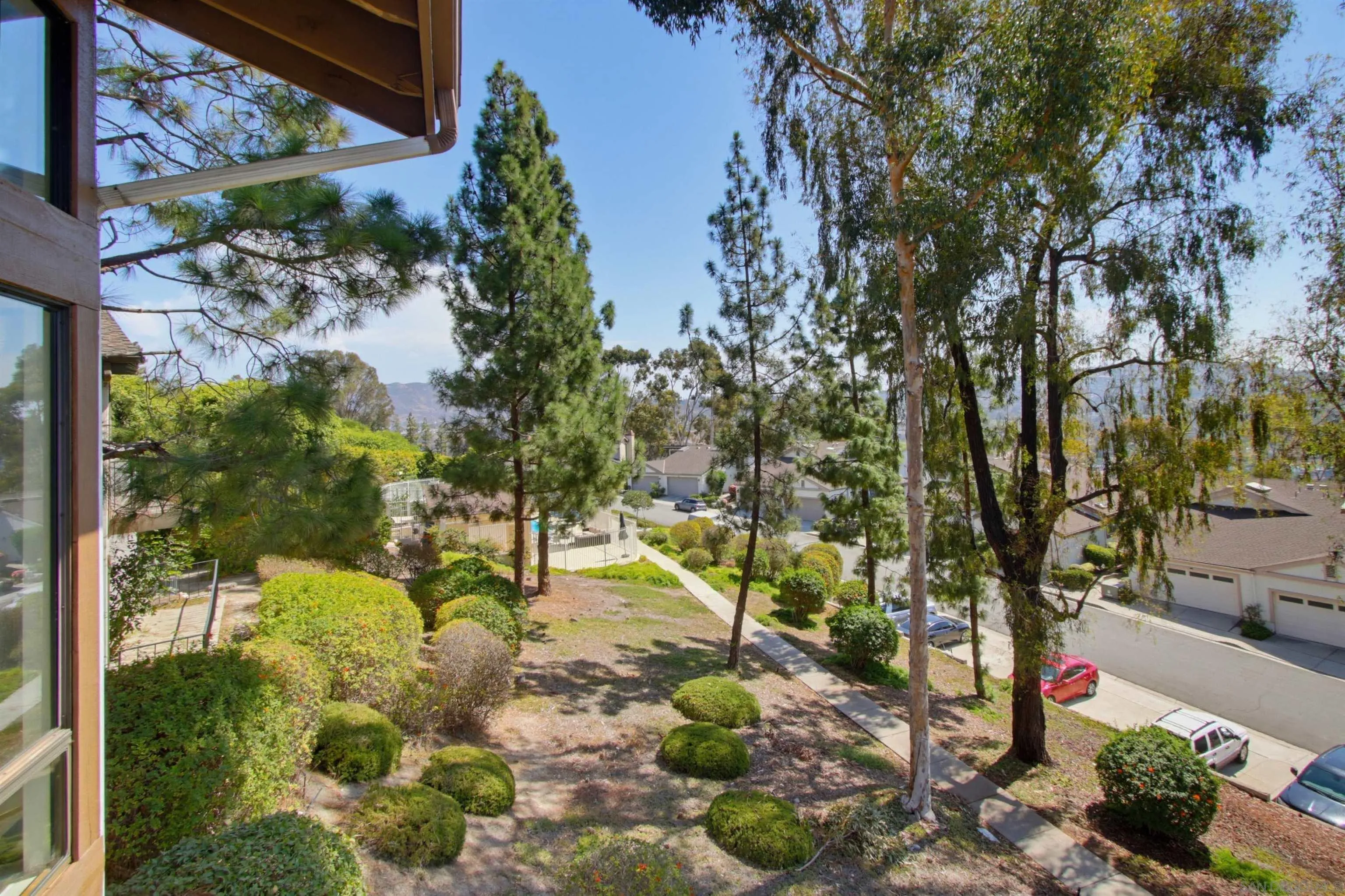 https://cdn.realtyfeed.com/cdn/127/260023438/52b7bbeb4ee83f2f4c1554327de42f3c.webp